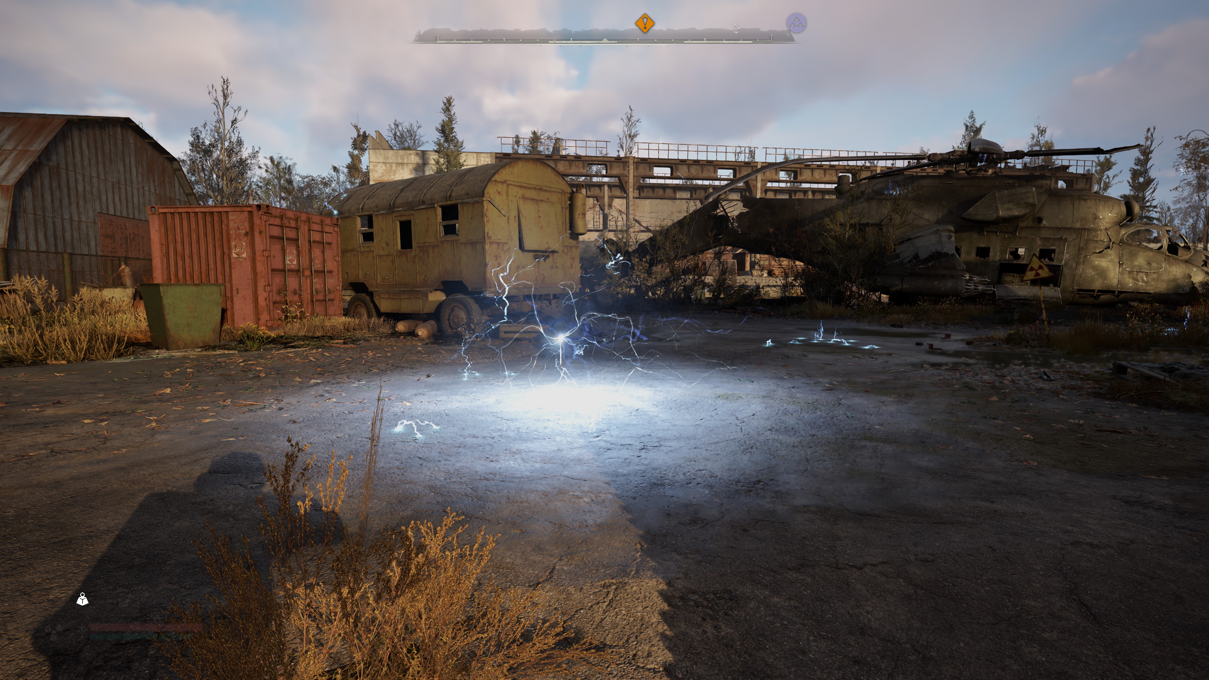 帯電しているアノマリー。ボルトを投げるとスパークし、一瞬安全に通り抜けられるようになる