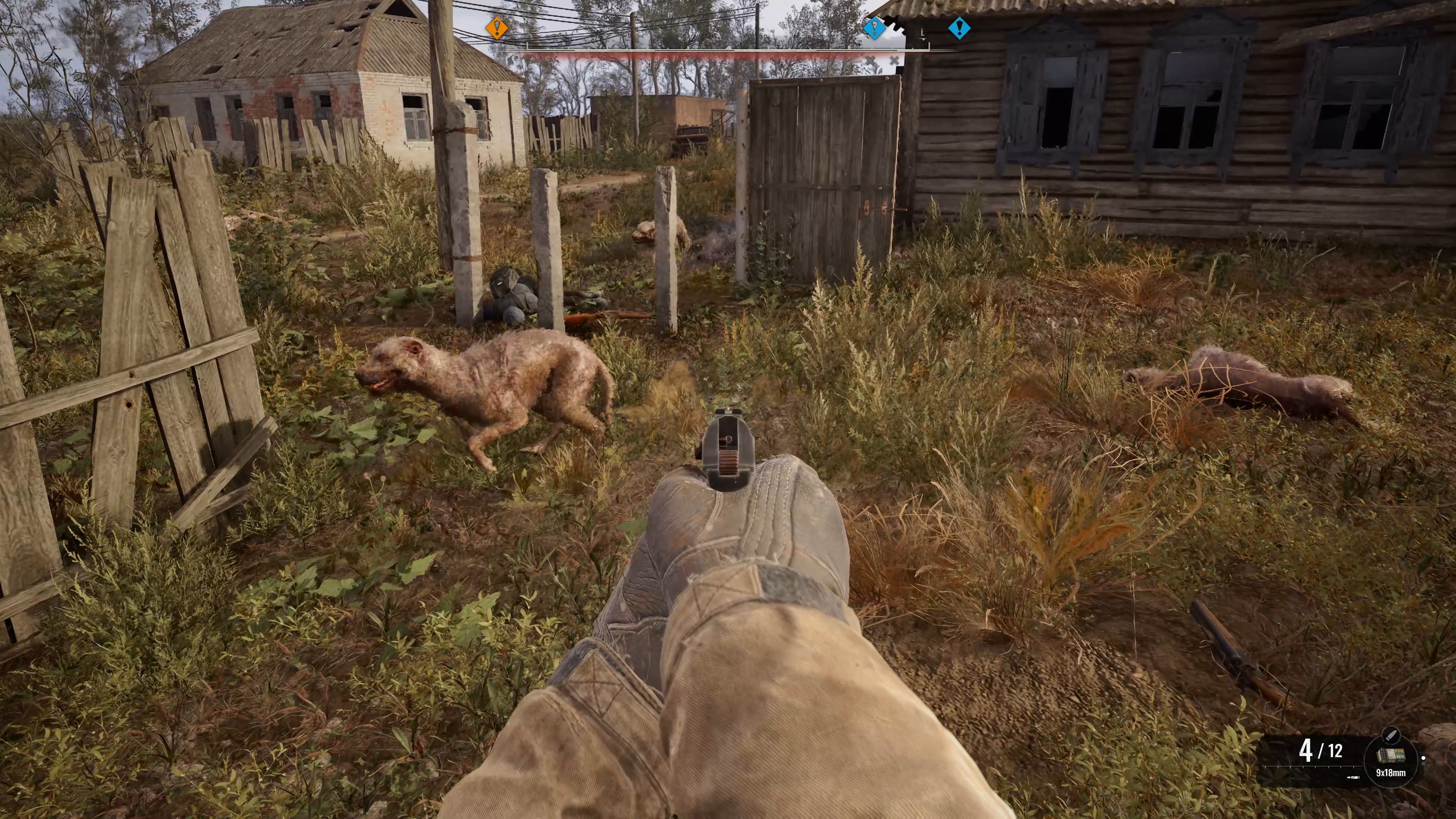 集団で襲ってくる「ブラインドドッグ」。こちらの死角に回り込む強敵だ