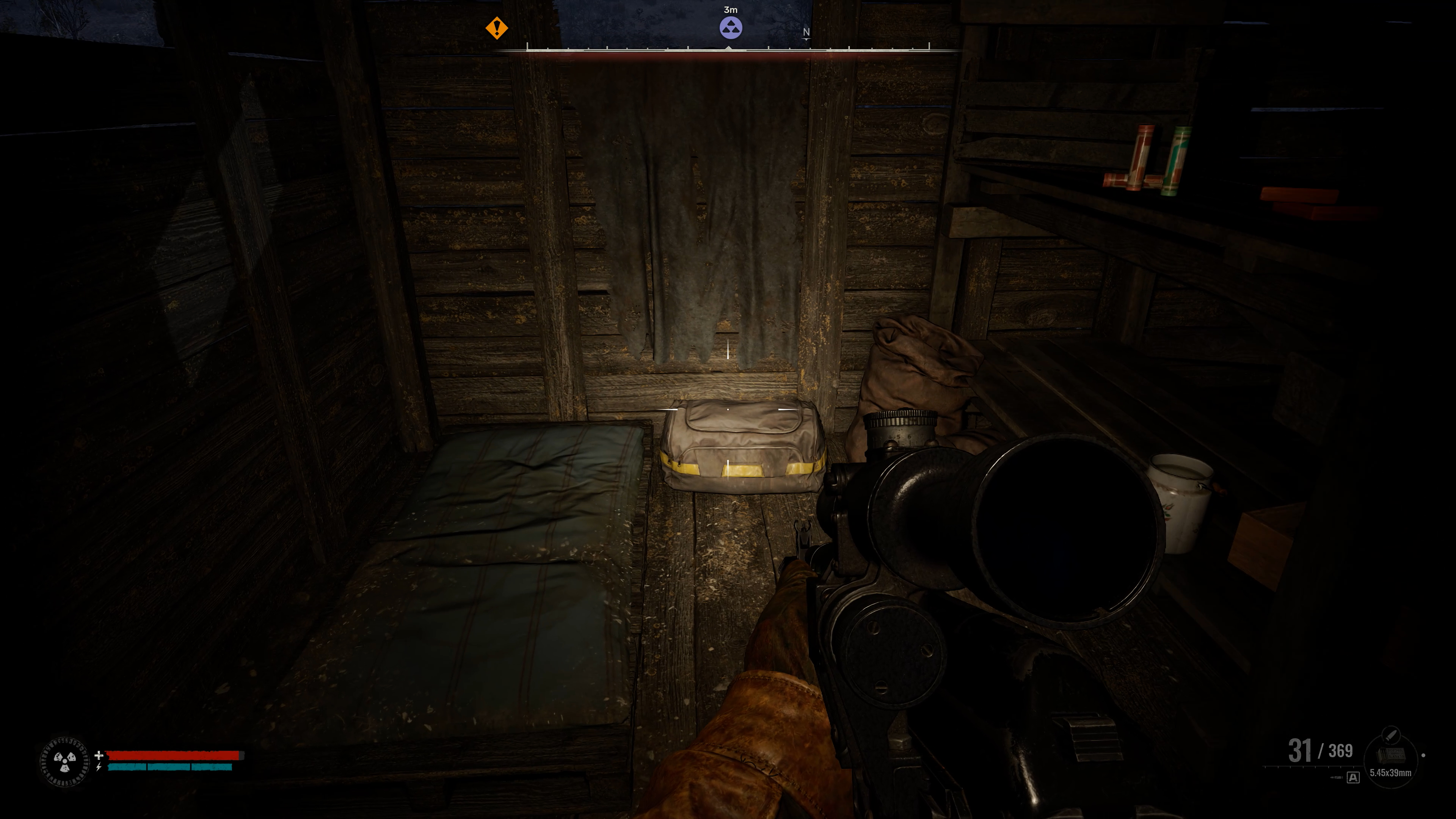 スタッシュは巧妙に隠されているものもあるが、無造作に置いてあるものも多い