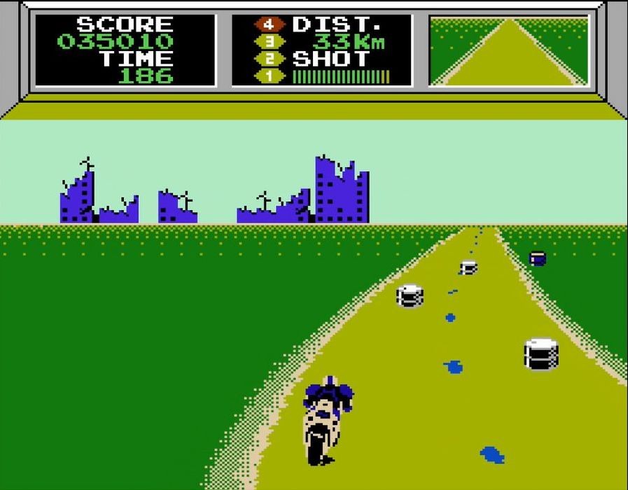 4速までギアを上げると、ライダーがもの凄いスピードでコースを疾走する