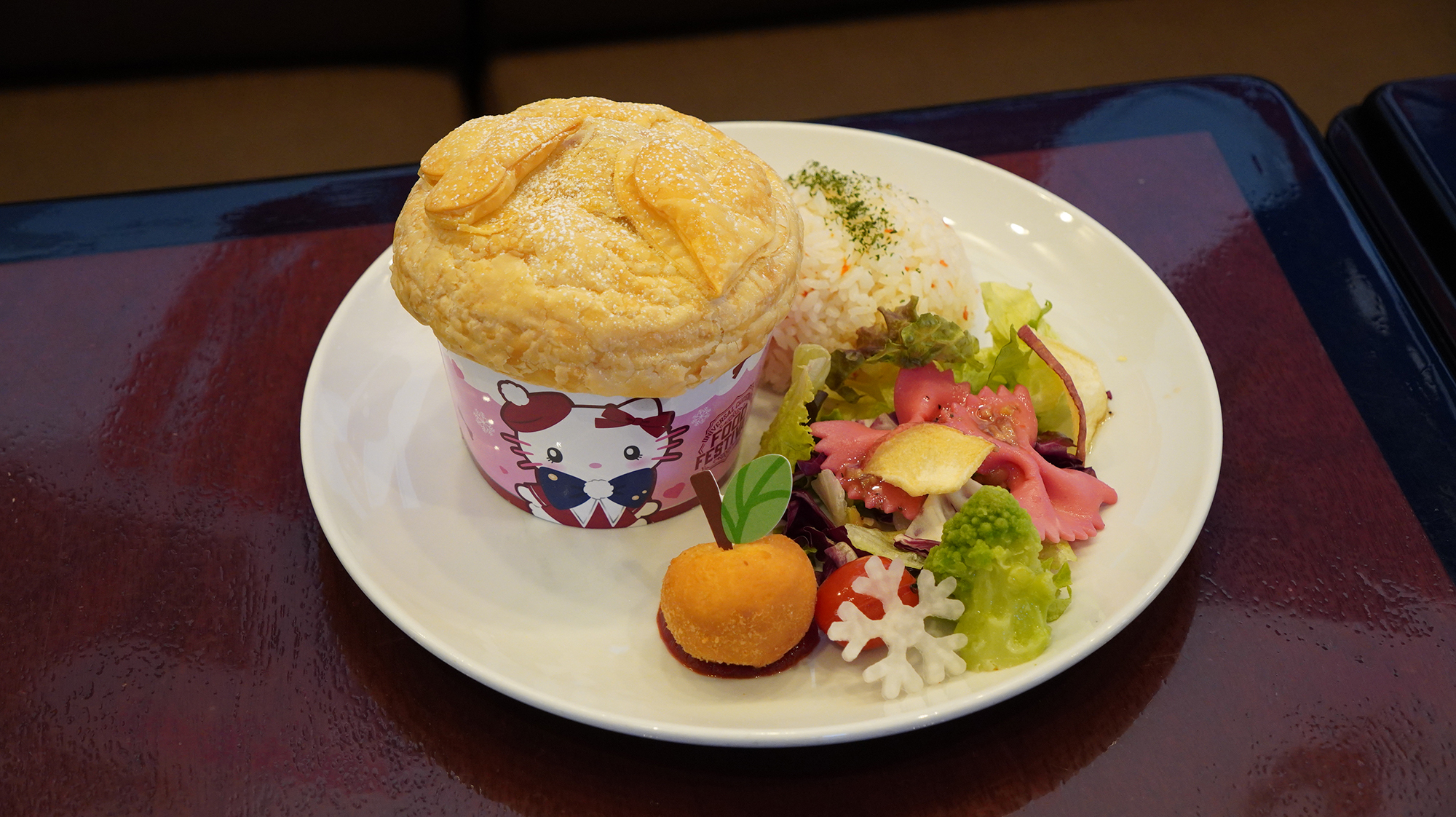 ポットパイ ～ホタテとエビのチャウダー～