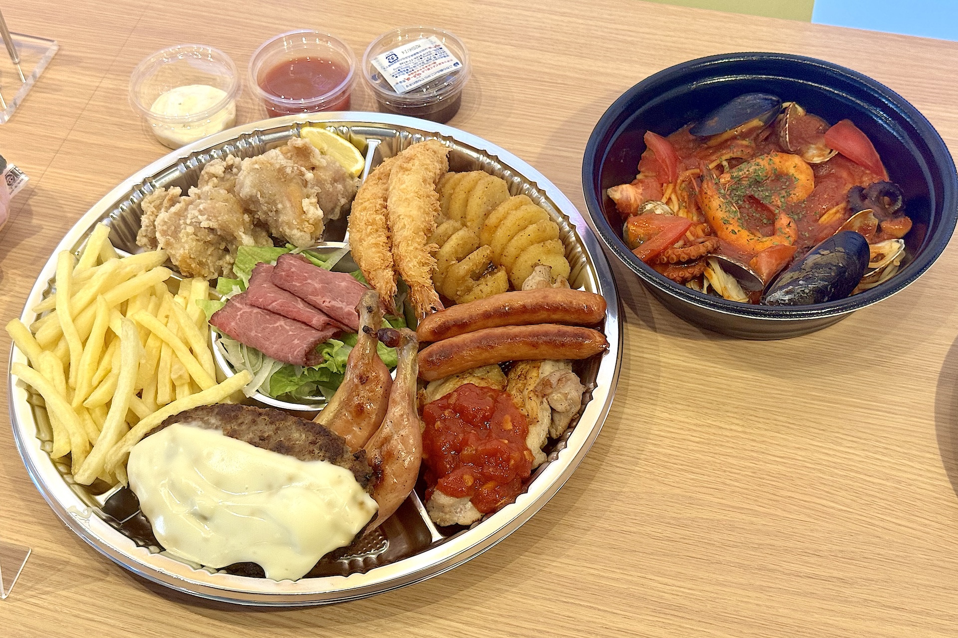 ONE PIECE×ジョイフル オリジナルオードブル 価格：4,318円（12月1日23時59分までの注文で10%OFF）