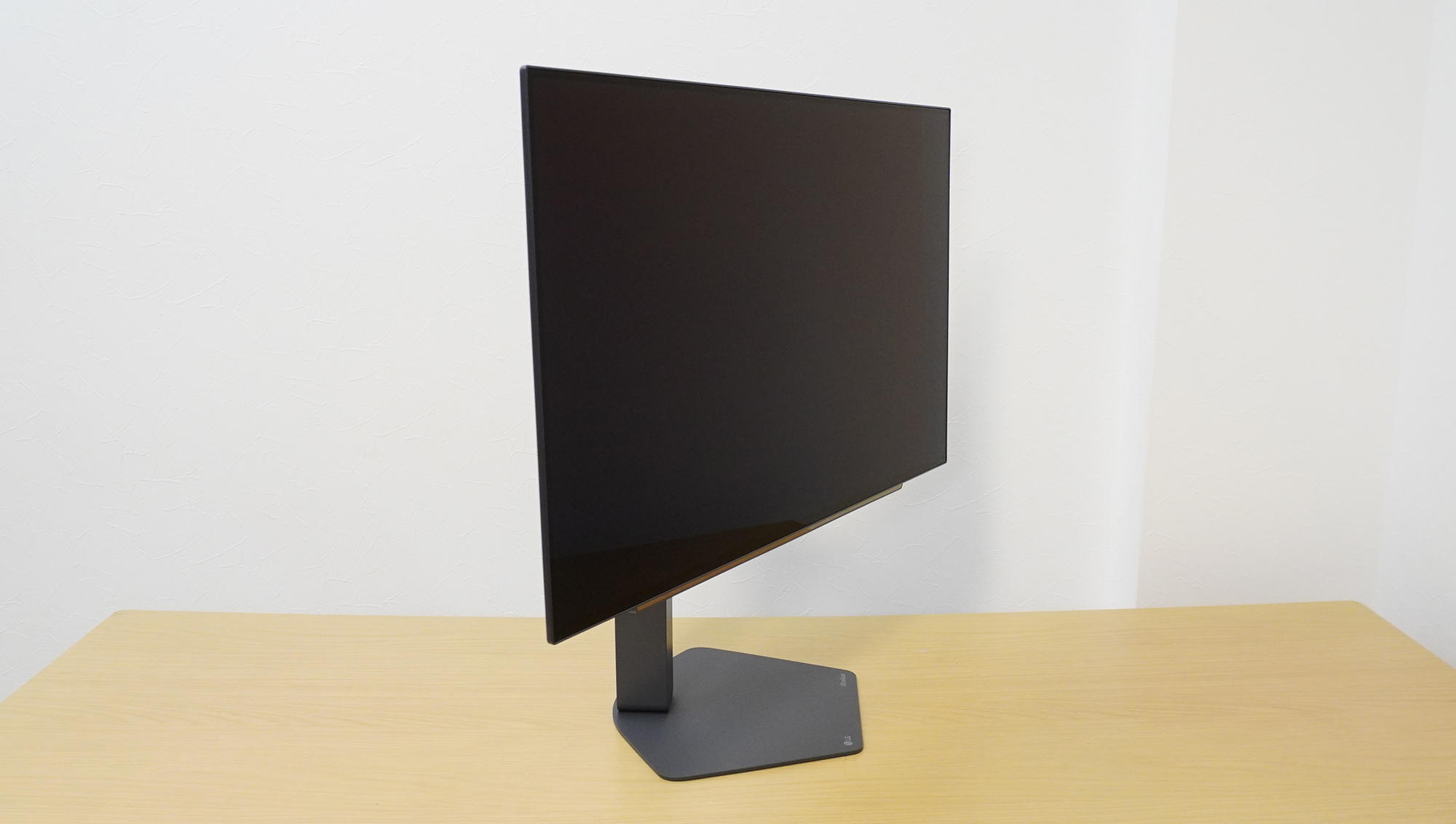 スイベルは左右30°