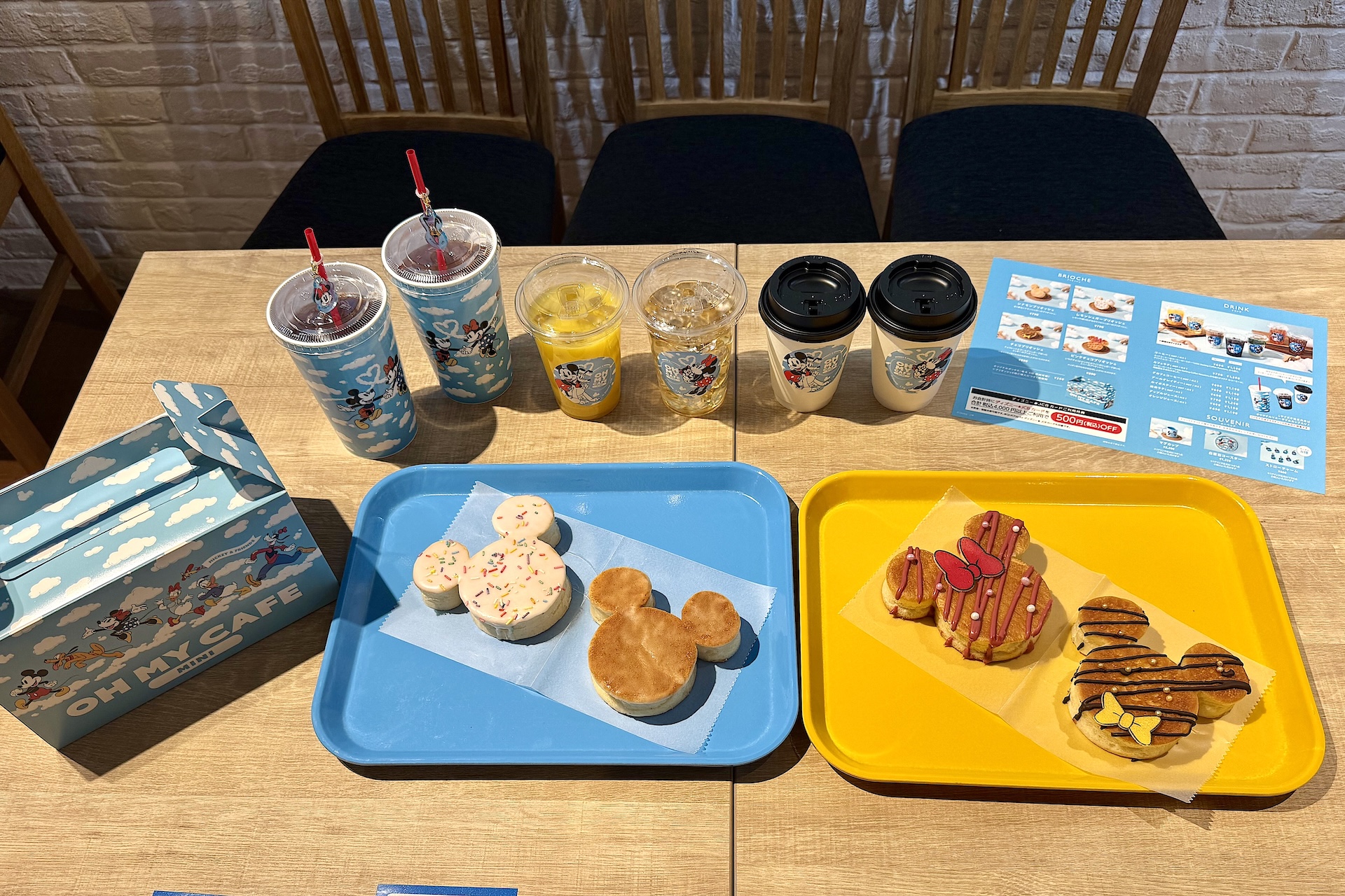 「ミッキー＆フレンズ」OH MY CAFE MINIオリジナルデザインのメニューやスーベニアが登場！