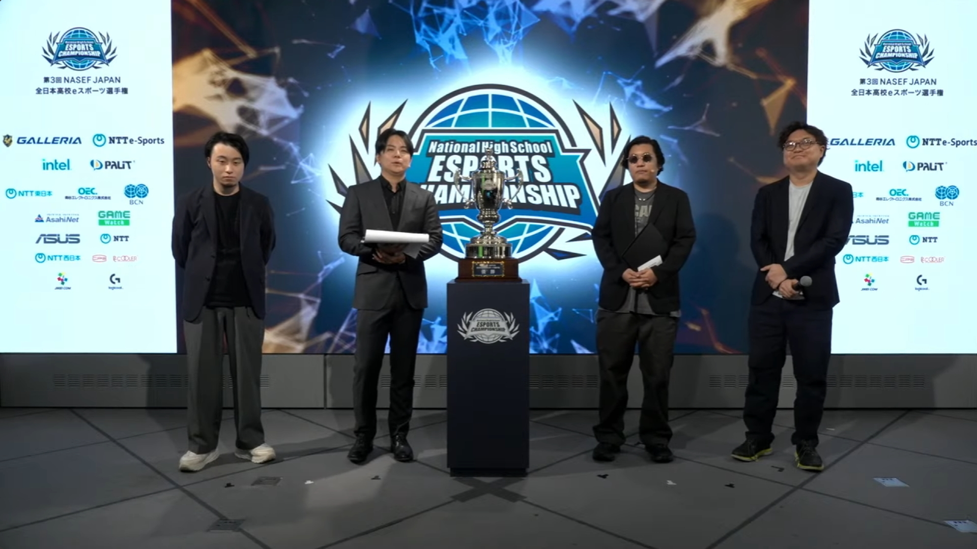 最後は4人が一堂に介して本日の大会の感想などを語った