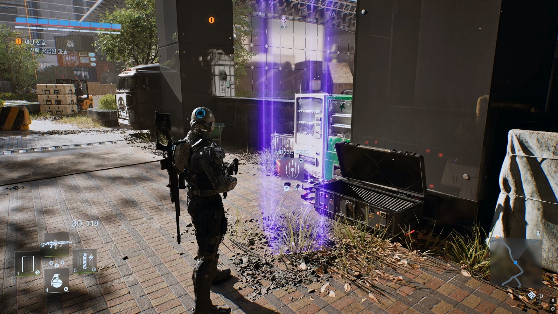 ビジュアルは「ディビジョン」を想起させるものがある