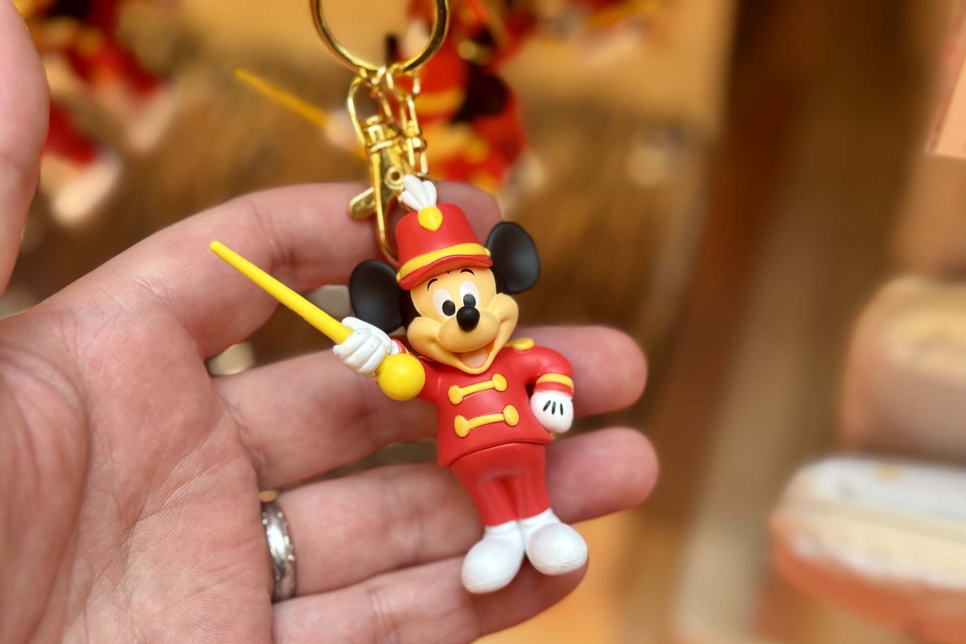 キーホルダー 1,800円