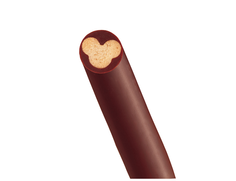 プレッツェル部分の断面がミッキーシェイプとなっている