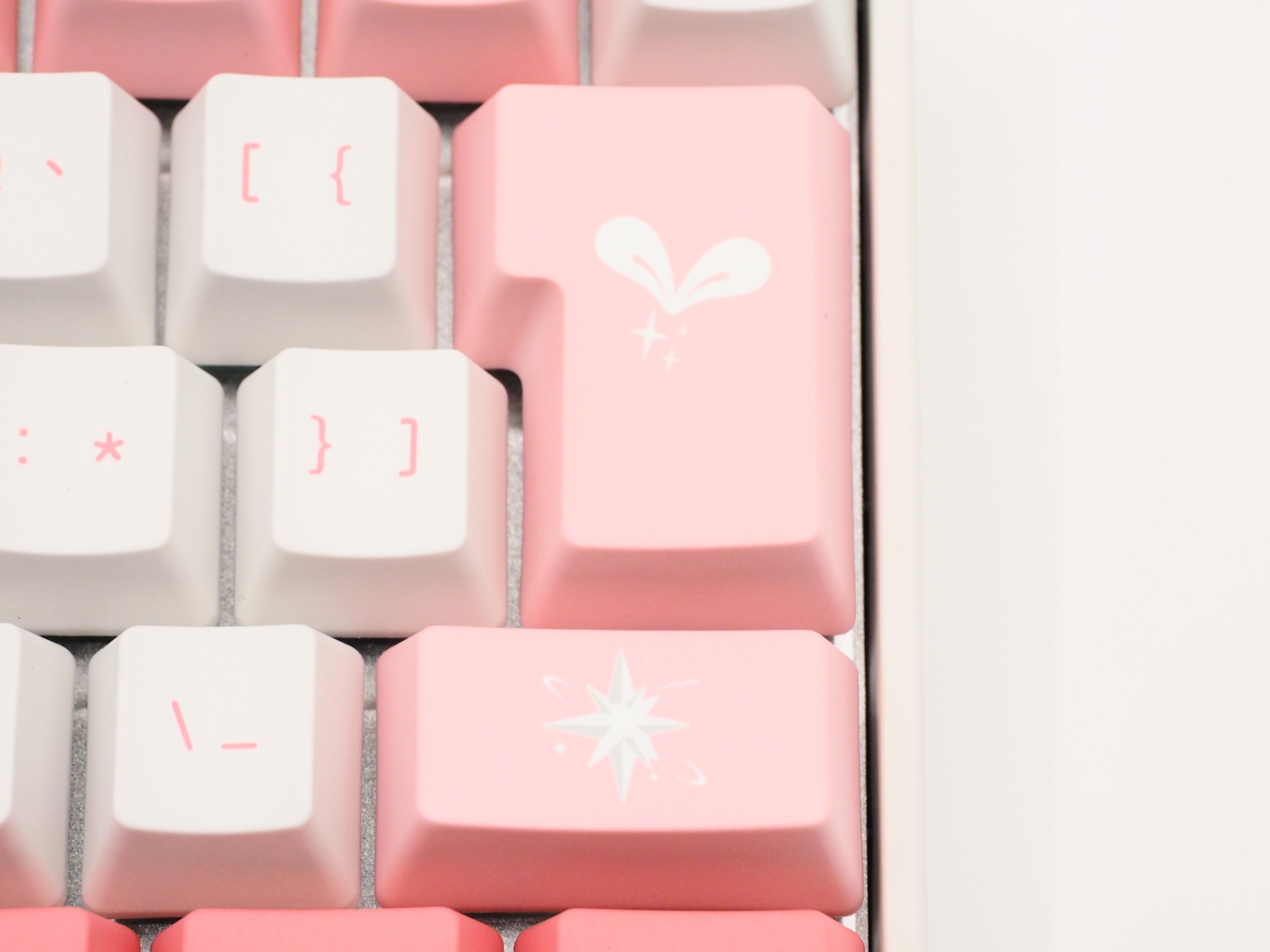 エンターキーには「ぴょこぴょこ」をデザイン