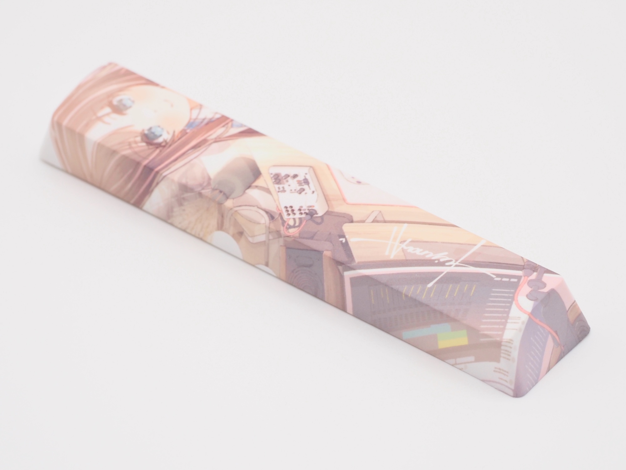 5面全てにプリントされていることで立体的に見える