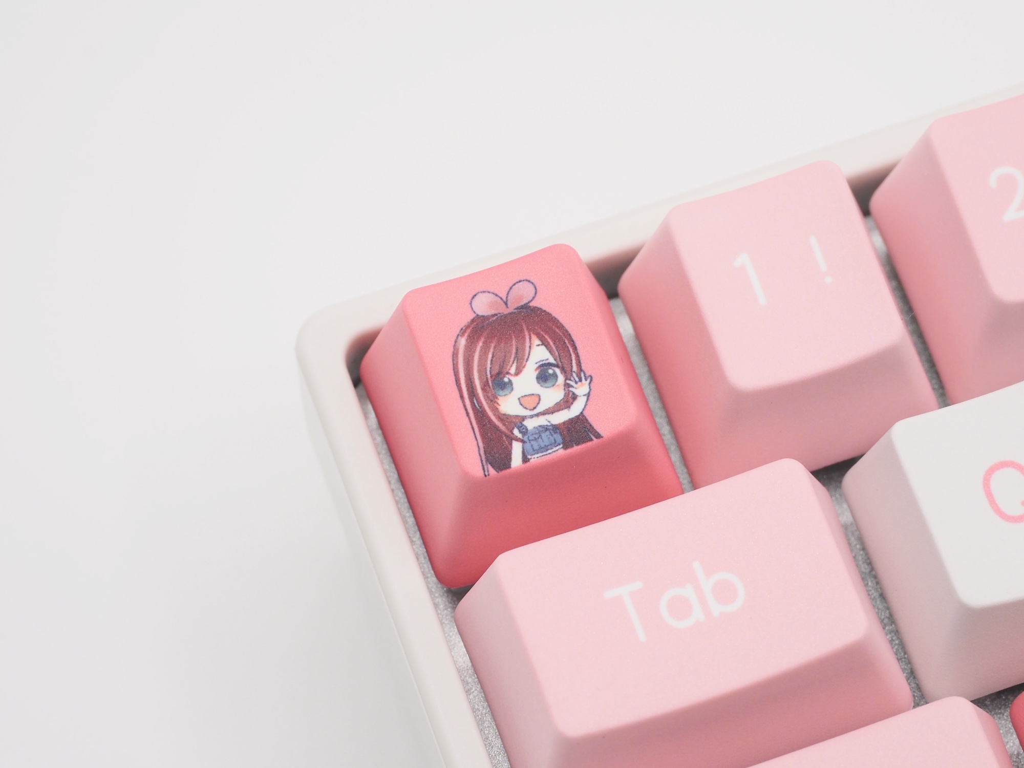 ESCキーのほか……