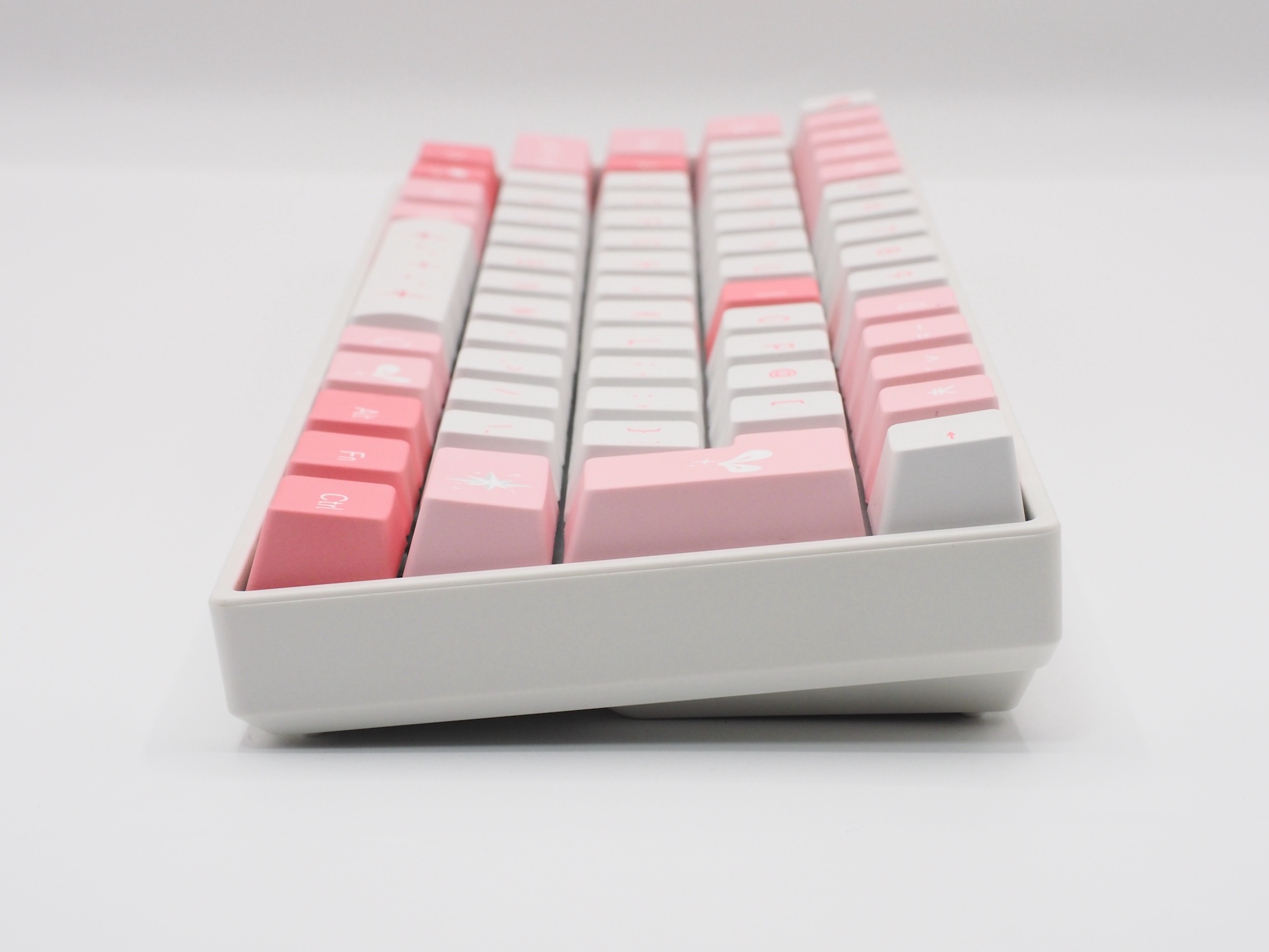 こちらはチルトスタンド未使用時