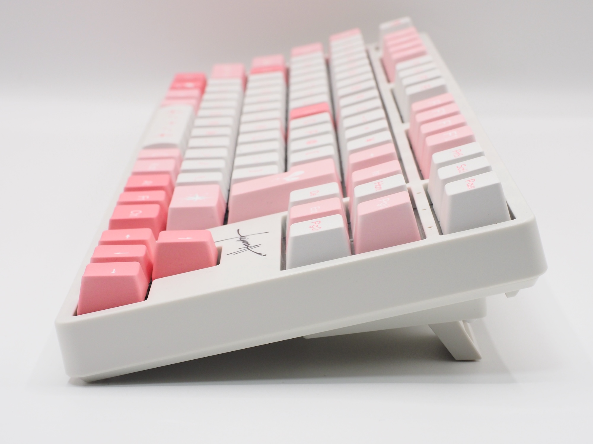 2段階目のチルトスタンドを展開したとき