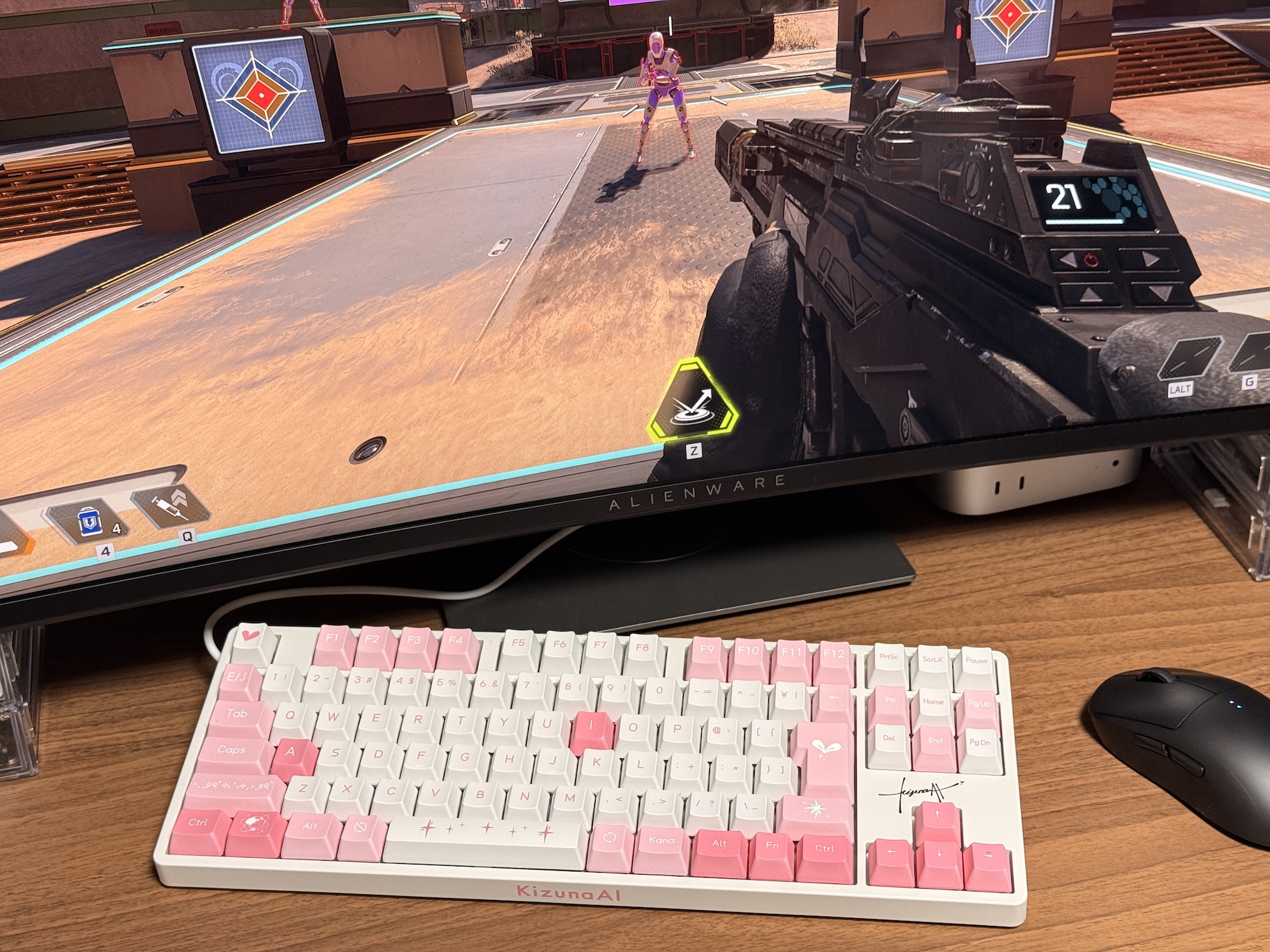 「Apex」を始めとするゲームはもちろん、Fnキーや矢印キーを多用する仕事用途でも活躍してくれるキーボードだ