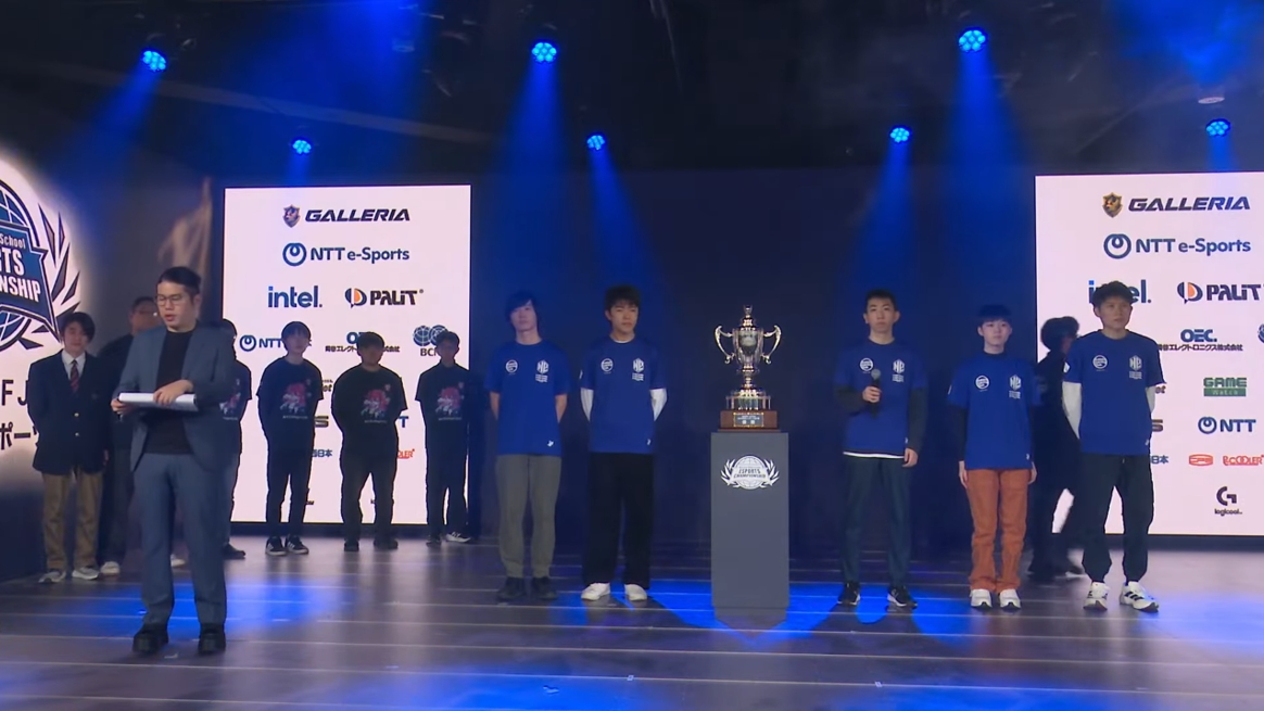 「N1」の選手。左からFake選手、tochiking選手、uno選手、hiro選手、kkkkkkkkk選手