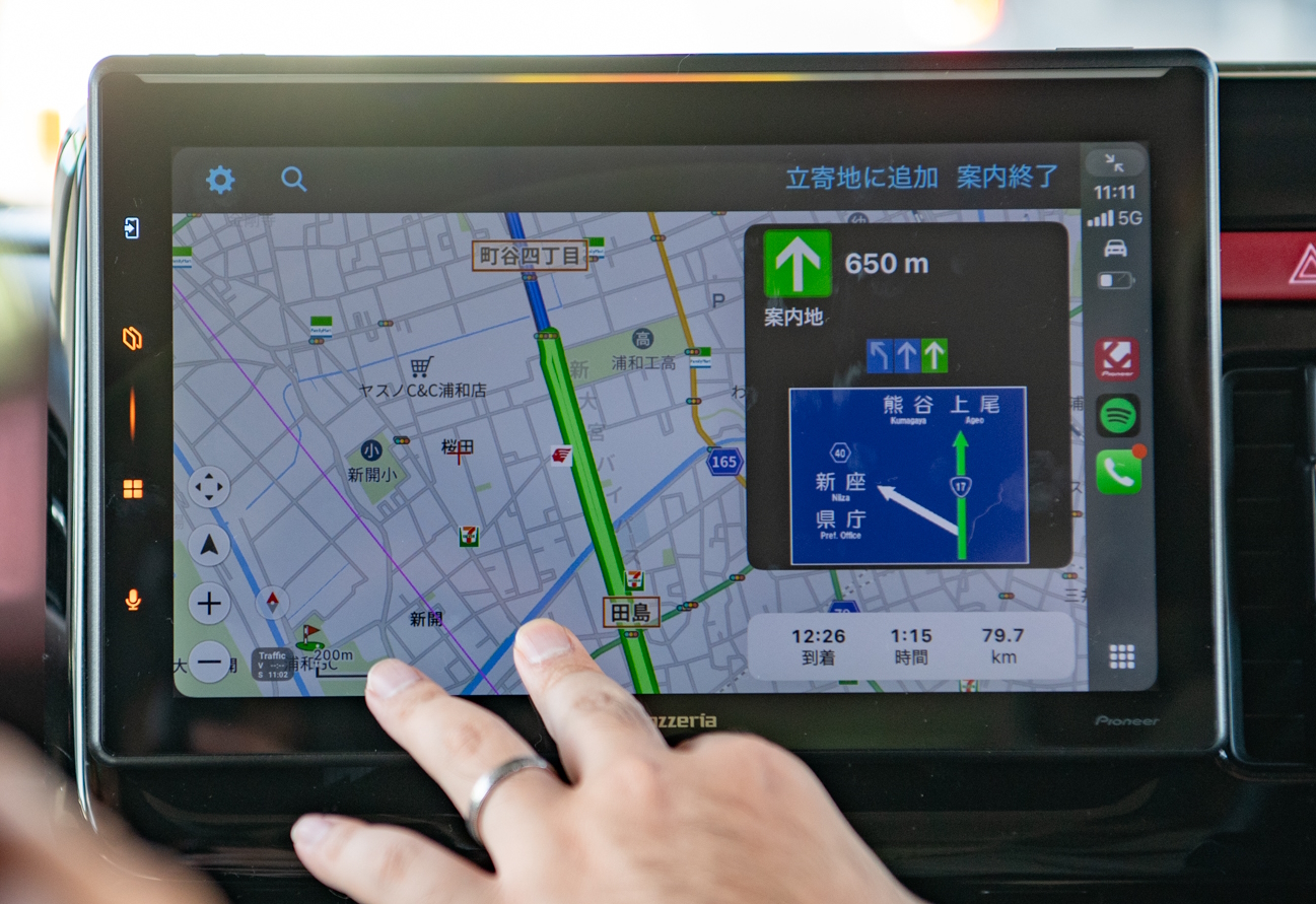 10.1インチの画面サイズや「Apple CarPlay」や「Android Auto」、「PxLink」に対応する。価格はオープン