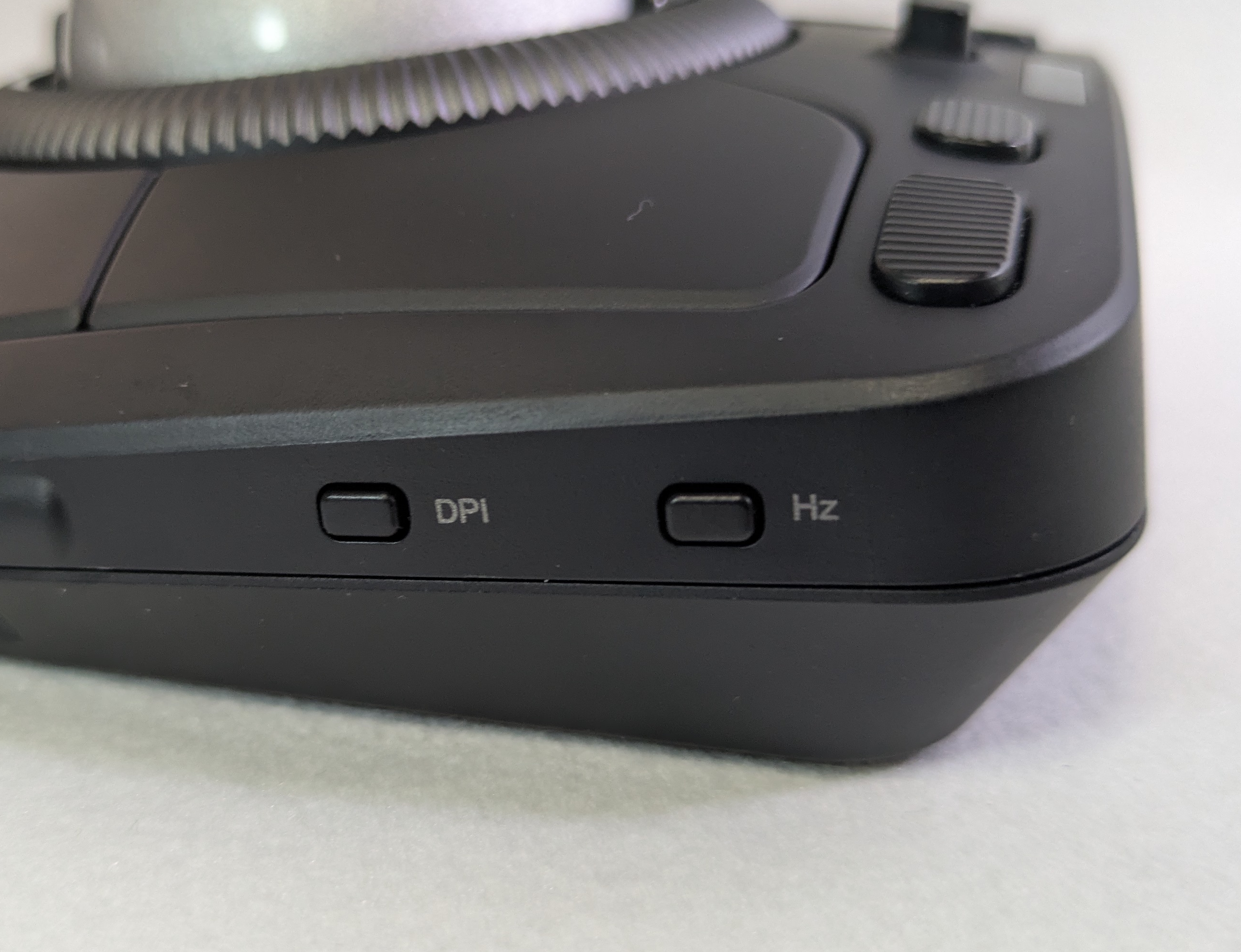 DPI設定やレポートレートの変更も接続形式ごとに保存される