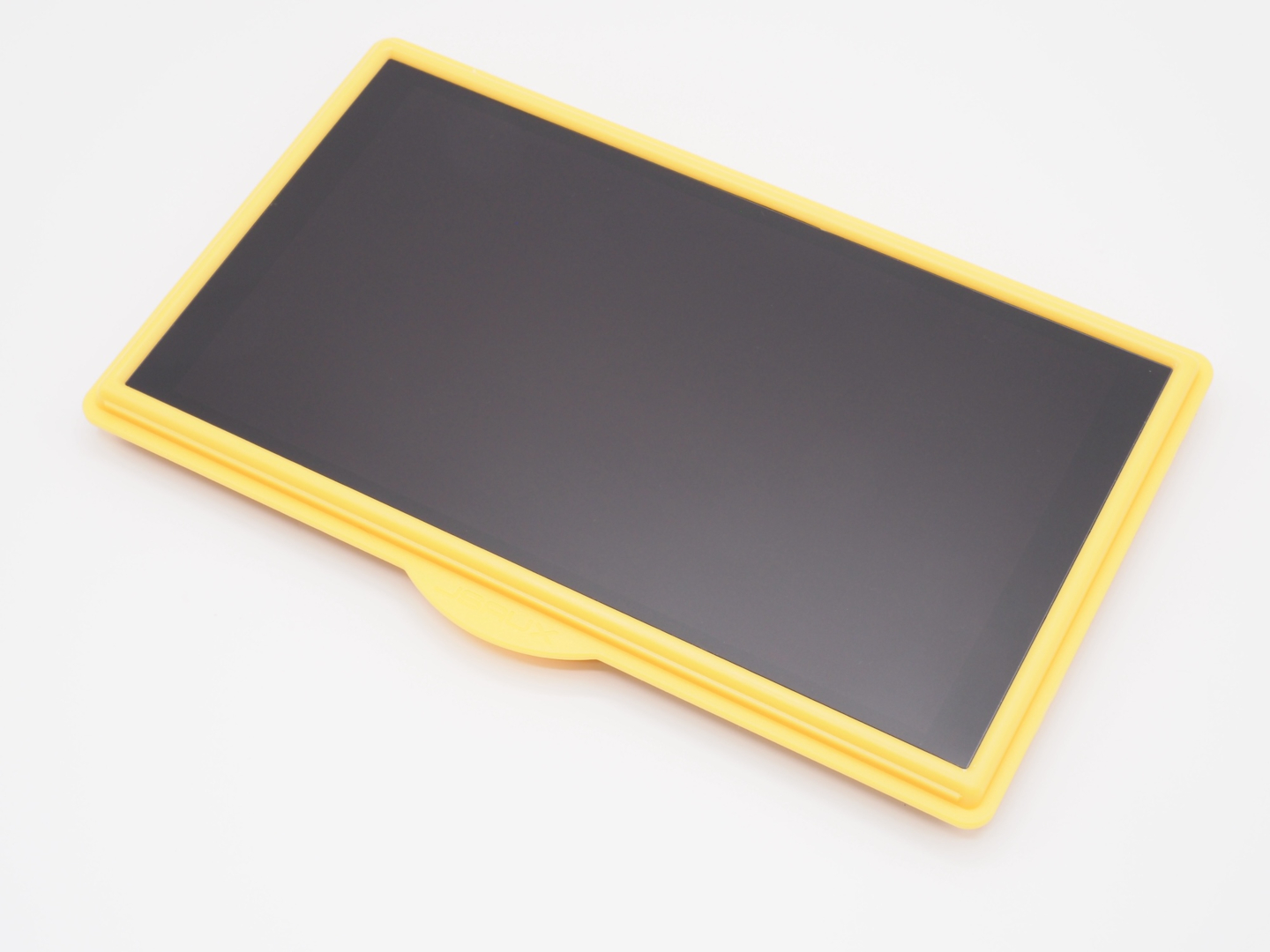 ガイド枠によって位置決めに手こずることはありません。埃が気になる方は、浴室で貼るのがオススメです