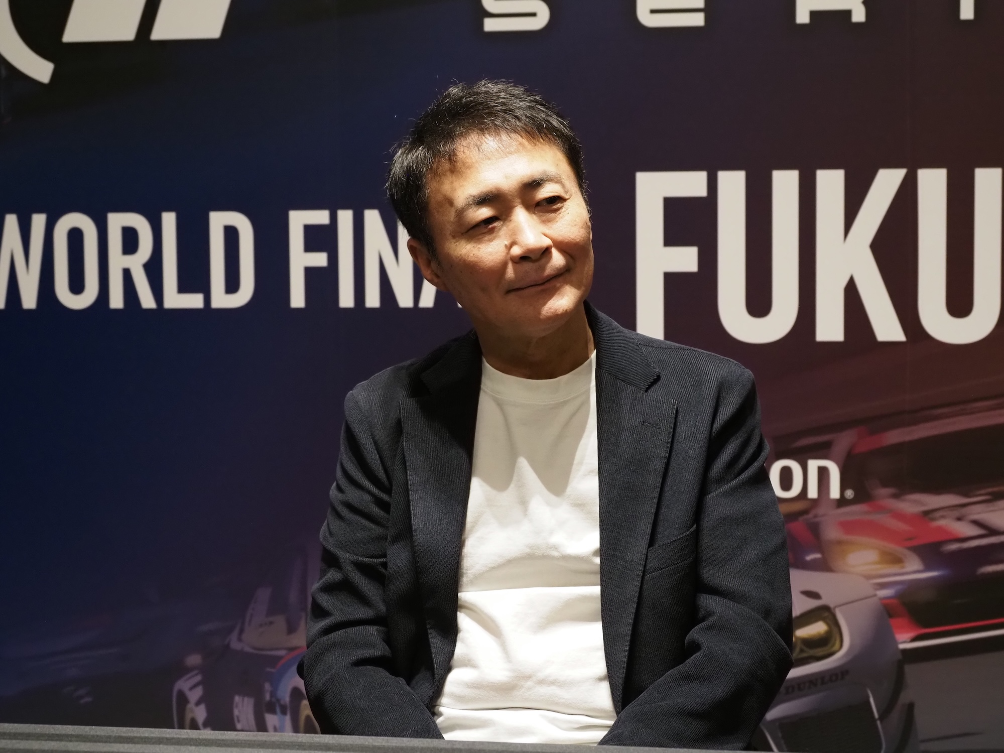 インタビューに応じてくれた「グランツーリスモ」シリーズ クリエイターの山内一典氏