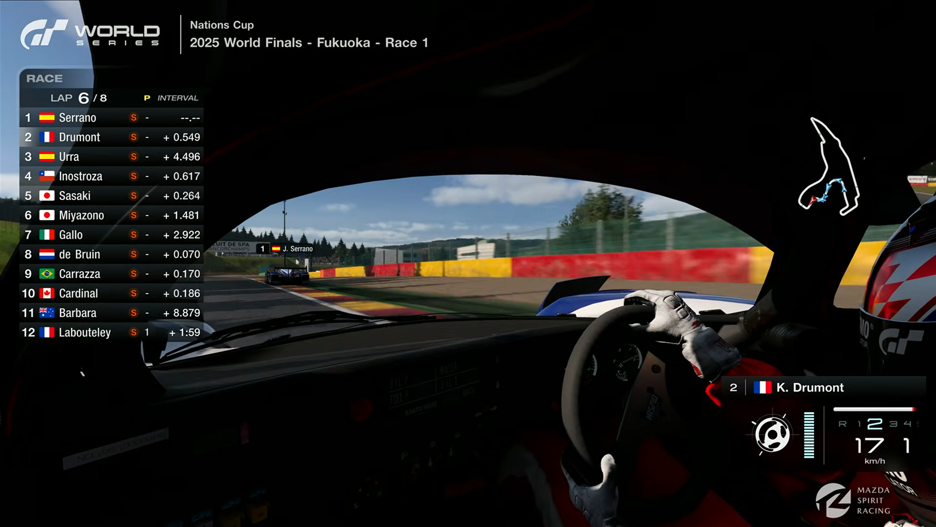 トップ争いはセラーノ選手とドルモン選手の一騎打ち。約0.5秒差をなかなか縮められない