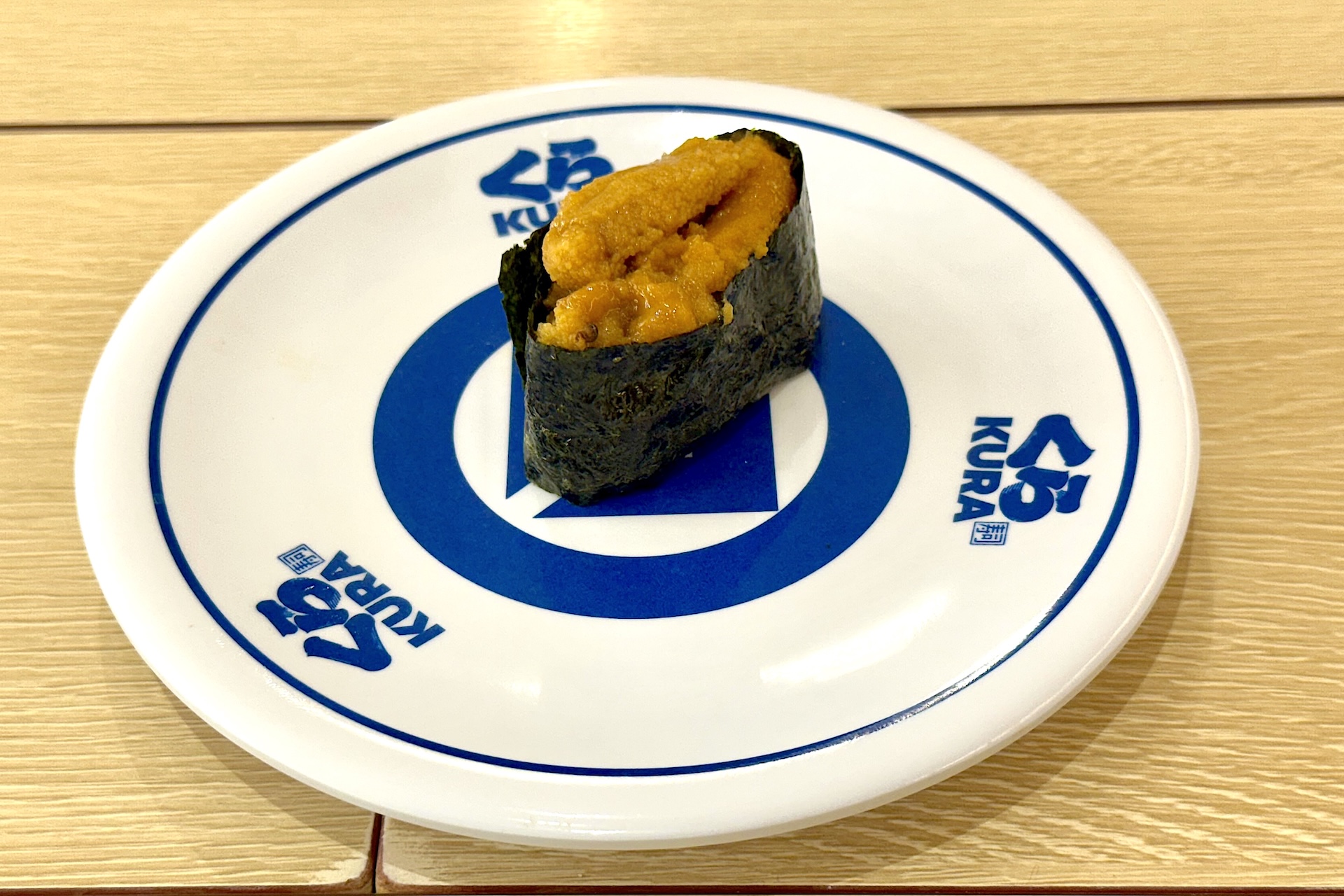 国産うに（一貫） 価格：400円 販売期間：12月26日〜2026年1月4日