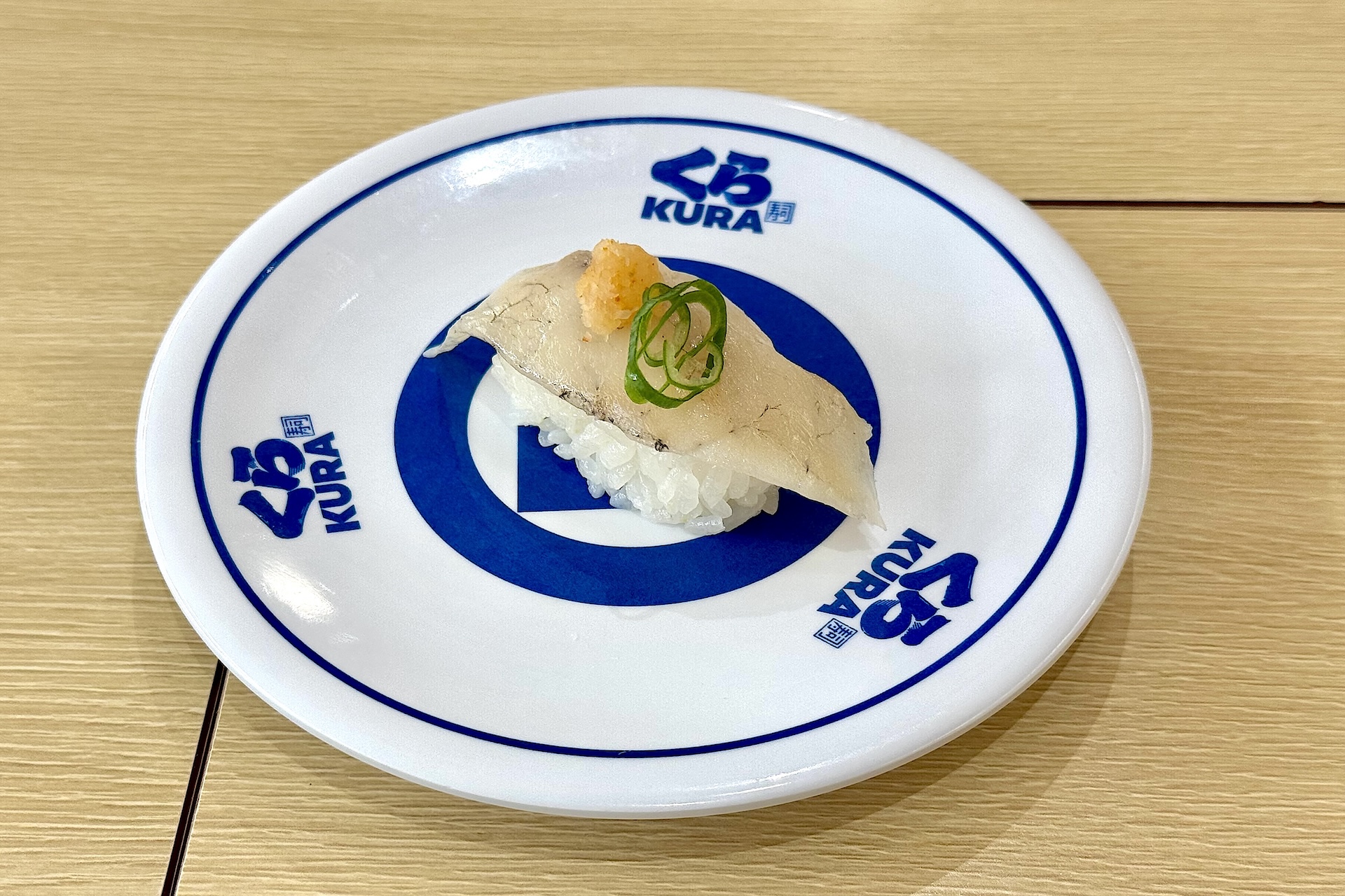 超熟成 まふぐ（一貫） 価格：150円 販売期間：12月28日〜無くなり次第終了