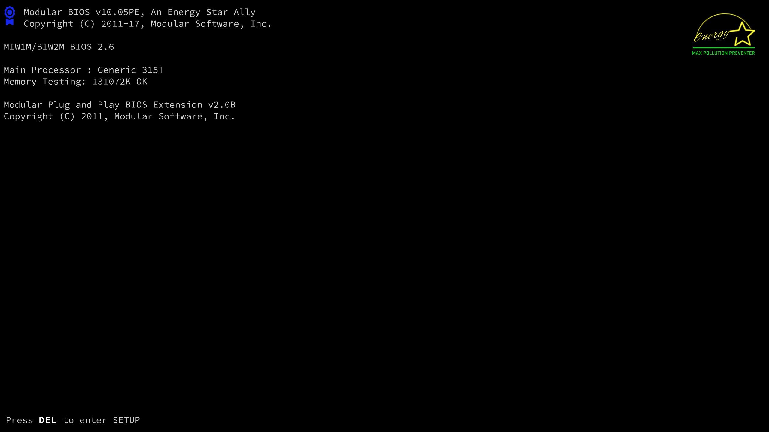ゲーム内PCを起動する。BIOSの画面からリアリティがある