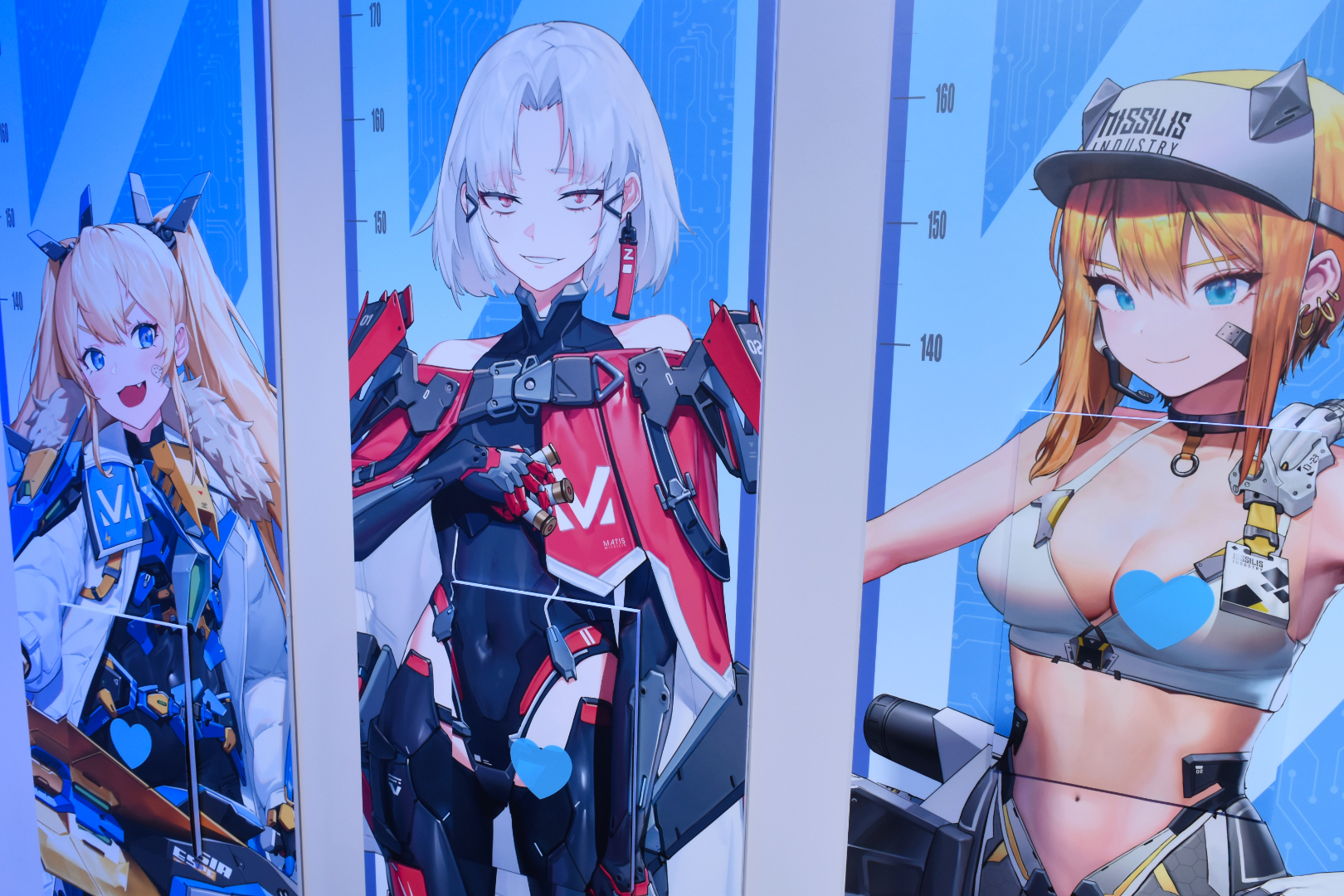 ミシリスのイメージに合ったハイテクノロジーを感じさせるレイアウトデザイン