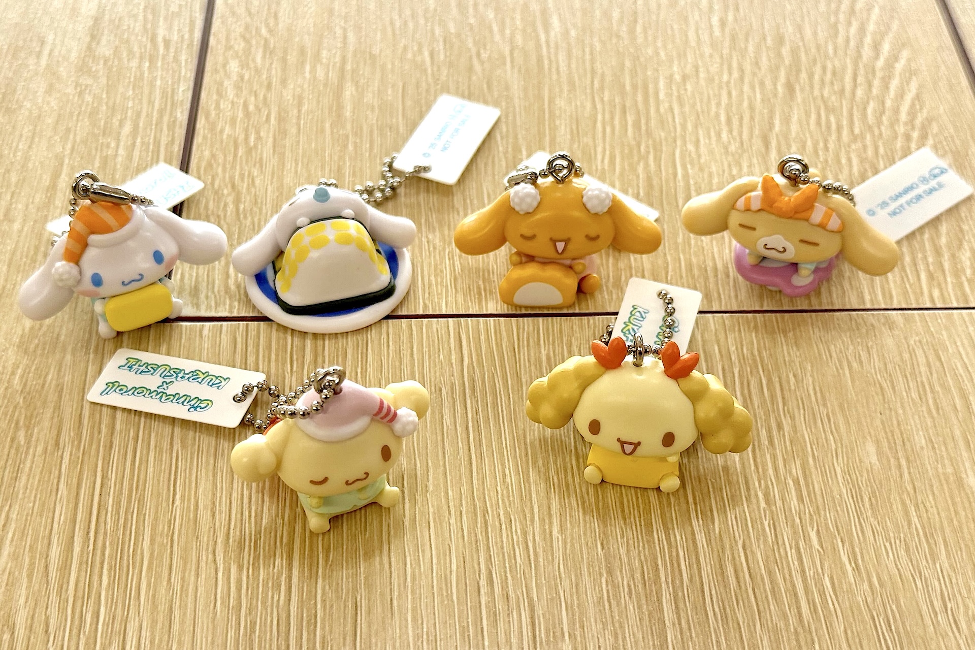 フィギュアストラップは全6種。様々な表情や仕草がかわいい