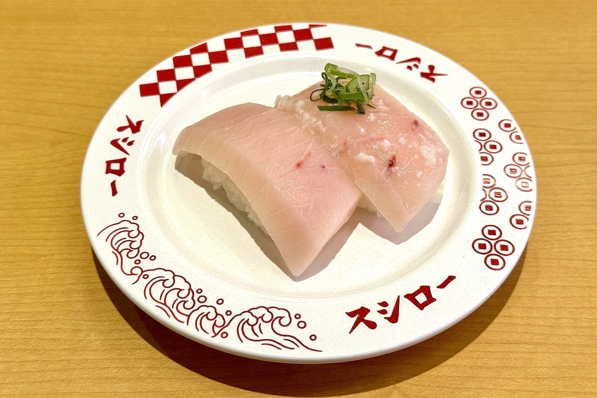 メカジキ中とろ食べ比べ 価格：260円〜 販売期間：1月9日〜1月25日 ※但し販売予定総数39万食が完売次第終了