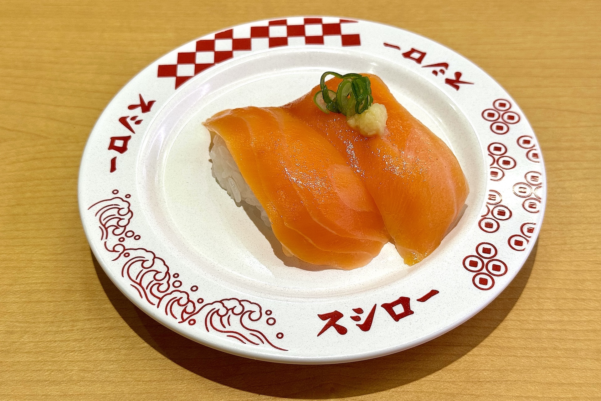 青森サーモン食べ比べ 価格：260円〜 販売期間：1月9日〜1月25日 ※但し販売予定総数126万食が完売次第終了