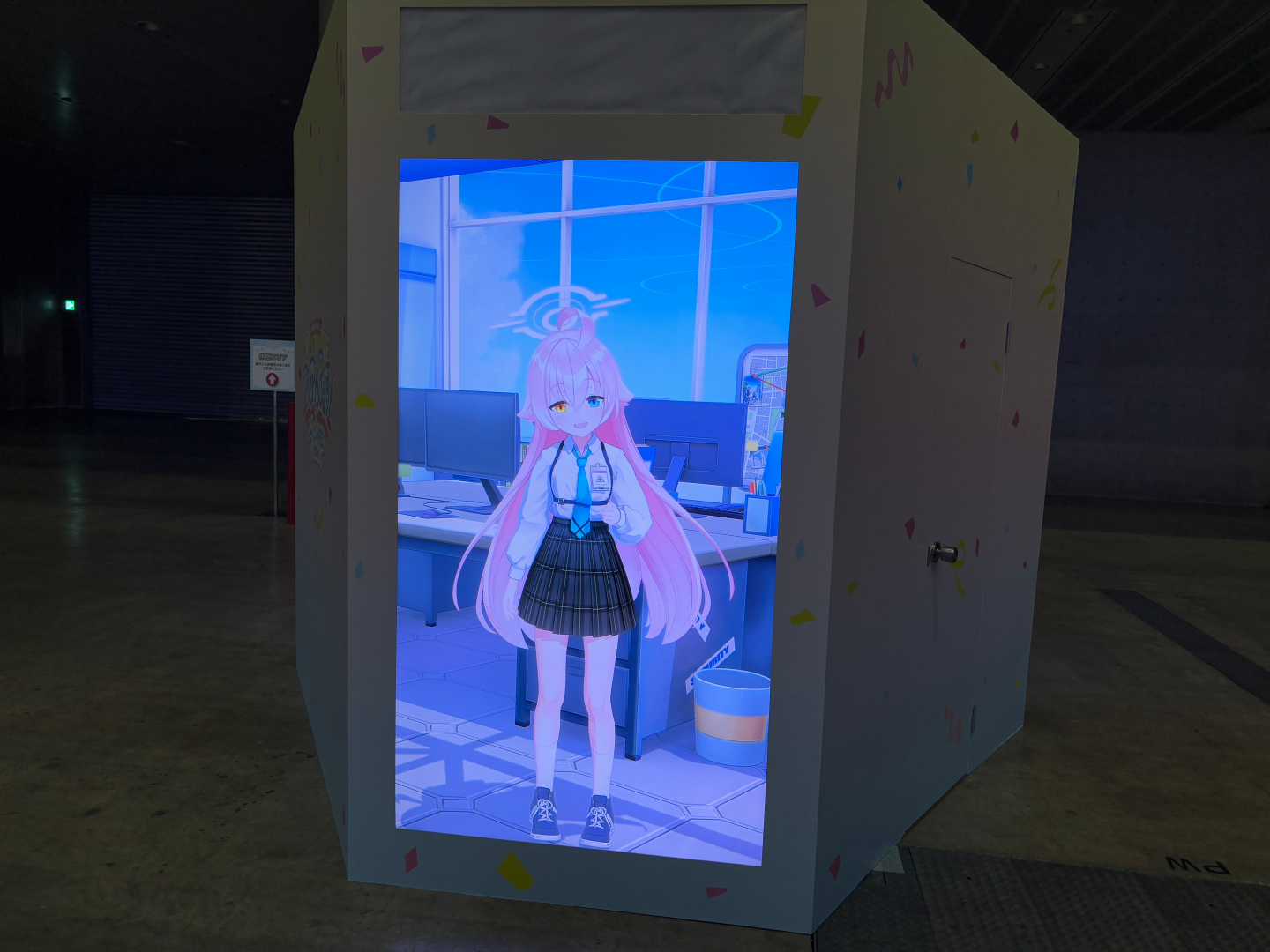 会場の各所では3Dキャラクターの映像が放送。こちらも毎年恒例の人気コンテンツ