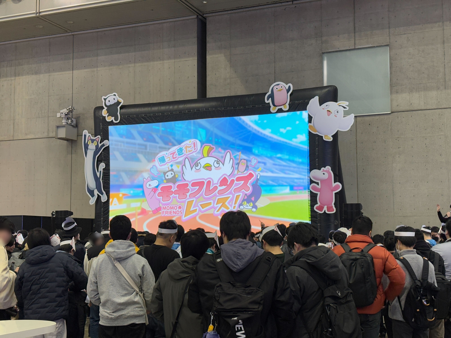 こちらがモモフレンズレース。ハプニング満載のレースで大盛りあがり！