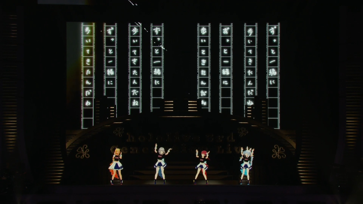 「3tay on, 3tay together（兎田ぺこら、不知火フレア、白銀ノエル、宝鐘マリン）」