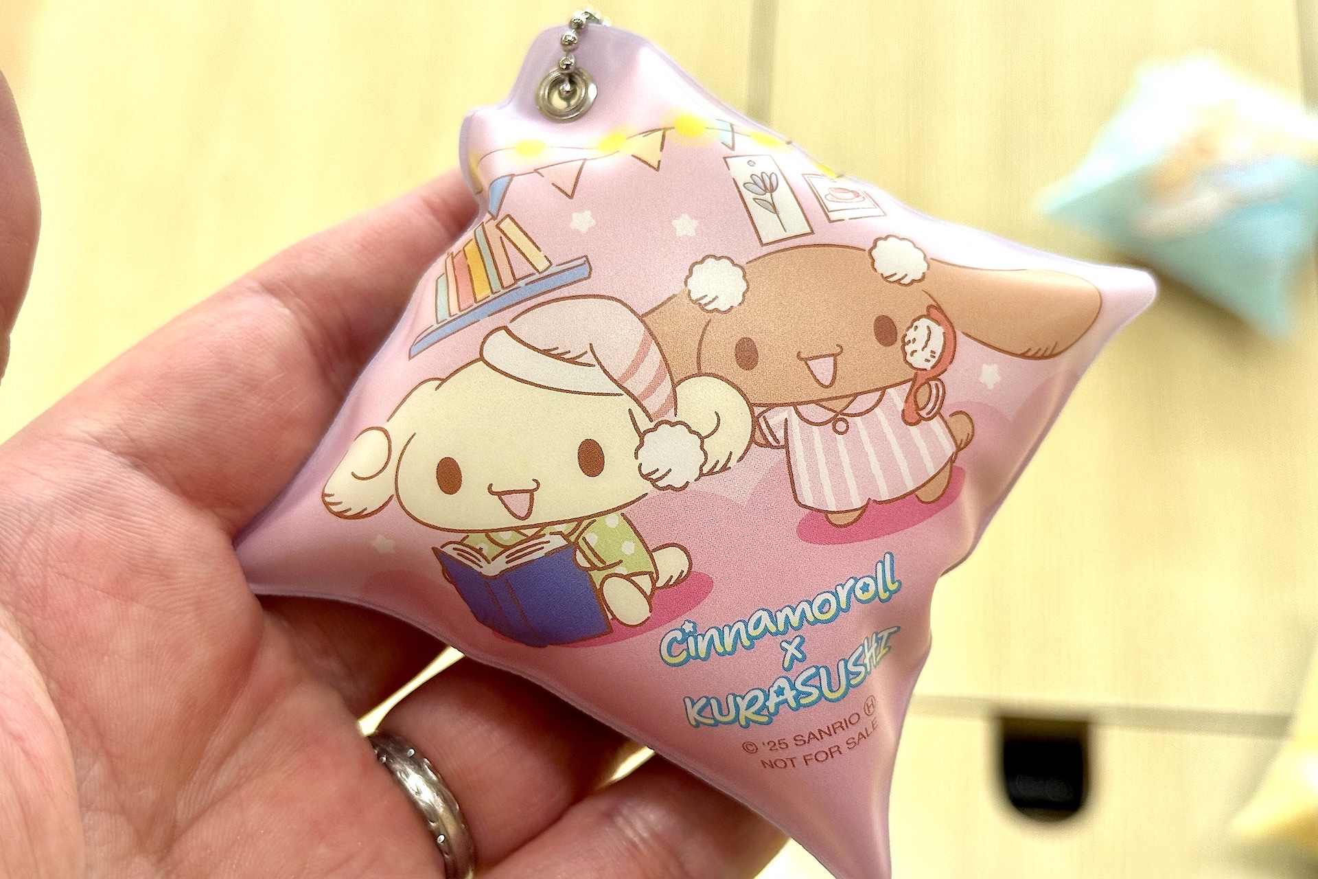 クッションチャームは全部で4種がラインナップ