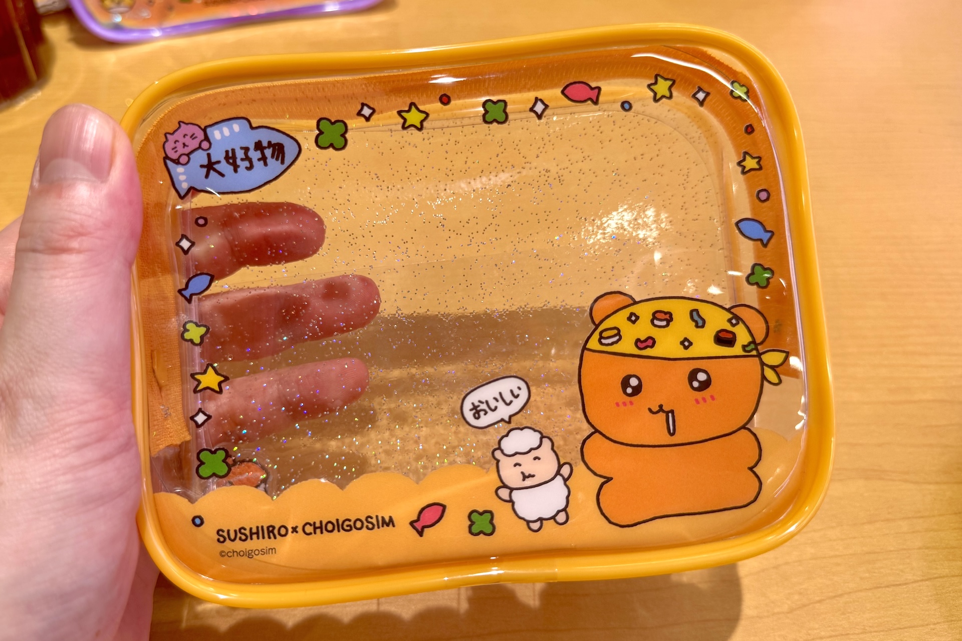 クリアポーチは全4種