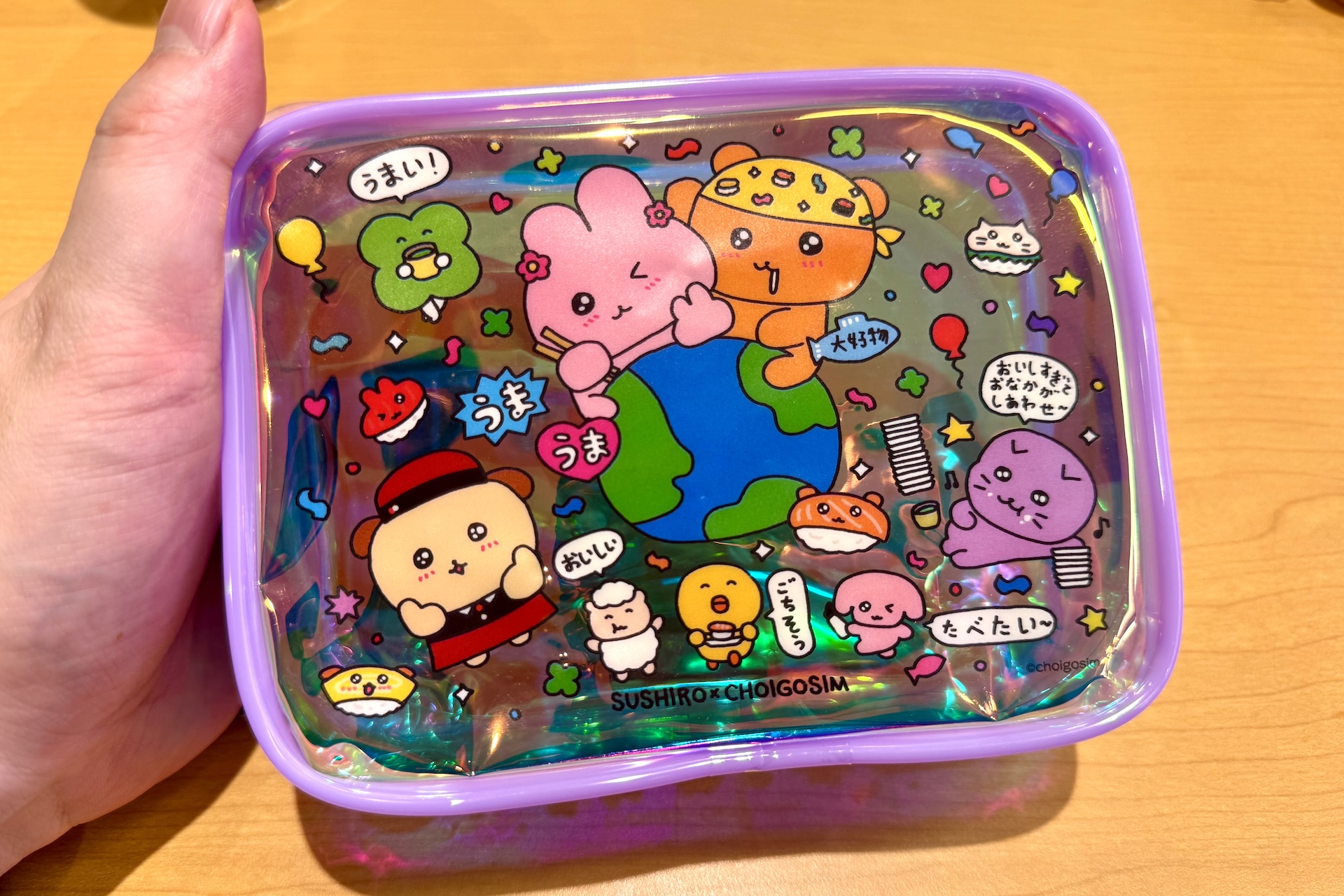 クリアポーチは全4種