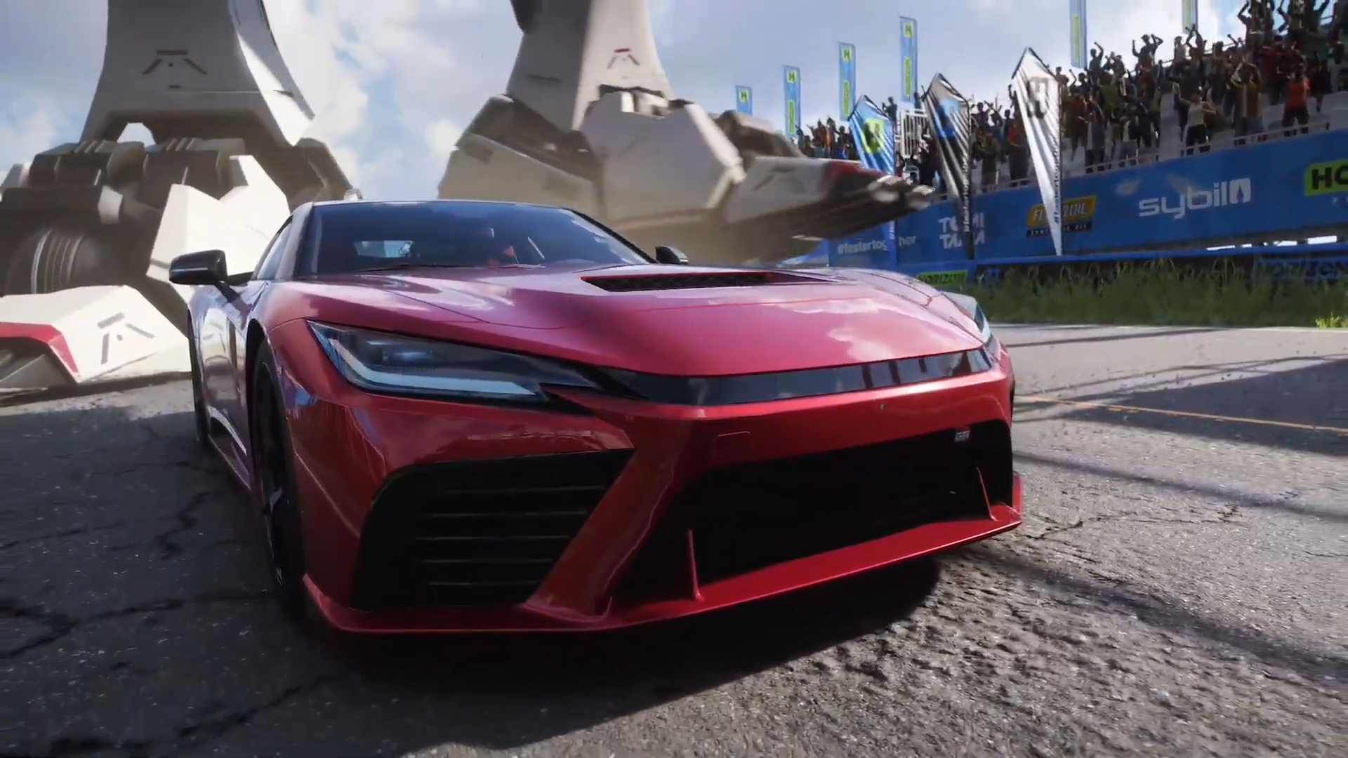 映像ではしっかりと歩いている様子も確認できる。一体何のロボットなのか……？