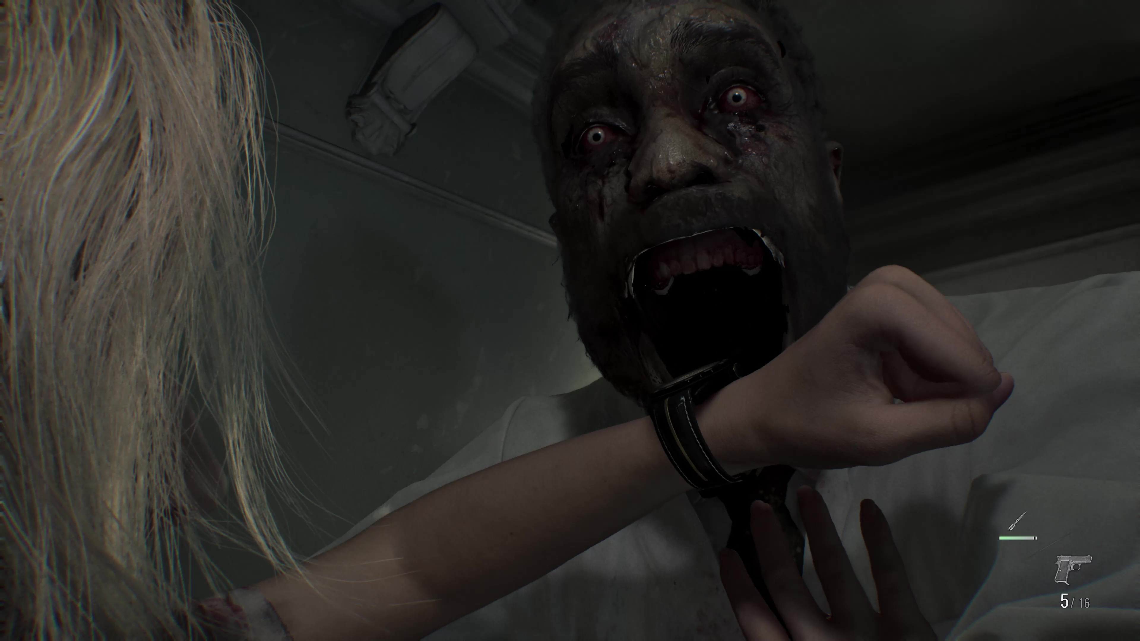 至るところにゾンビが徘徊しており、気の休まる瞬間が一切ない