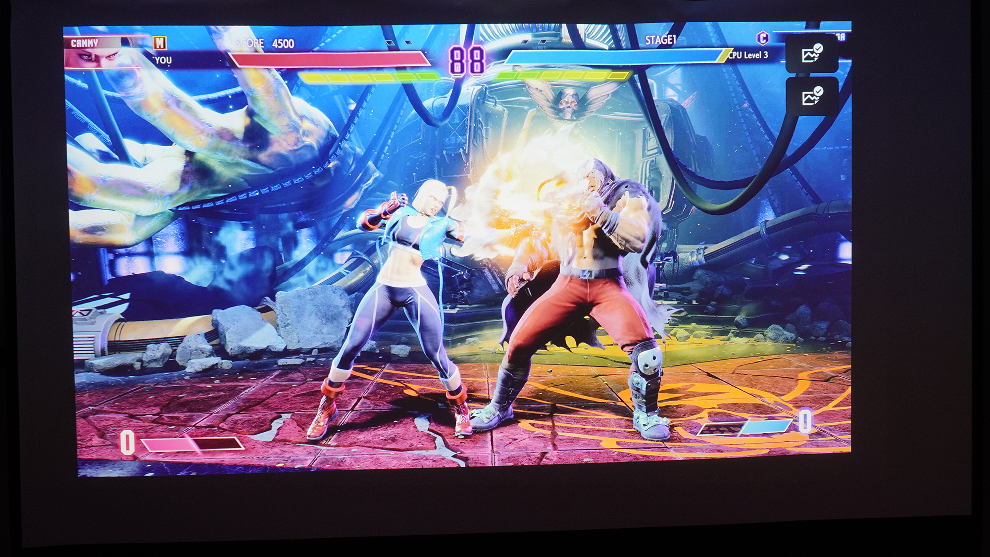 プロジェクターは遅延が大きいという常識を覆す反応速度の速さが対戦ゲームで活きる