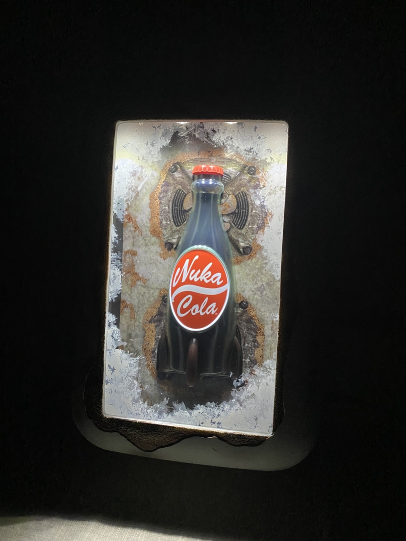 暗闇でライトを点灯させると冷えているような表現が本当にリアル