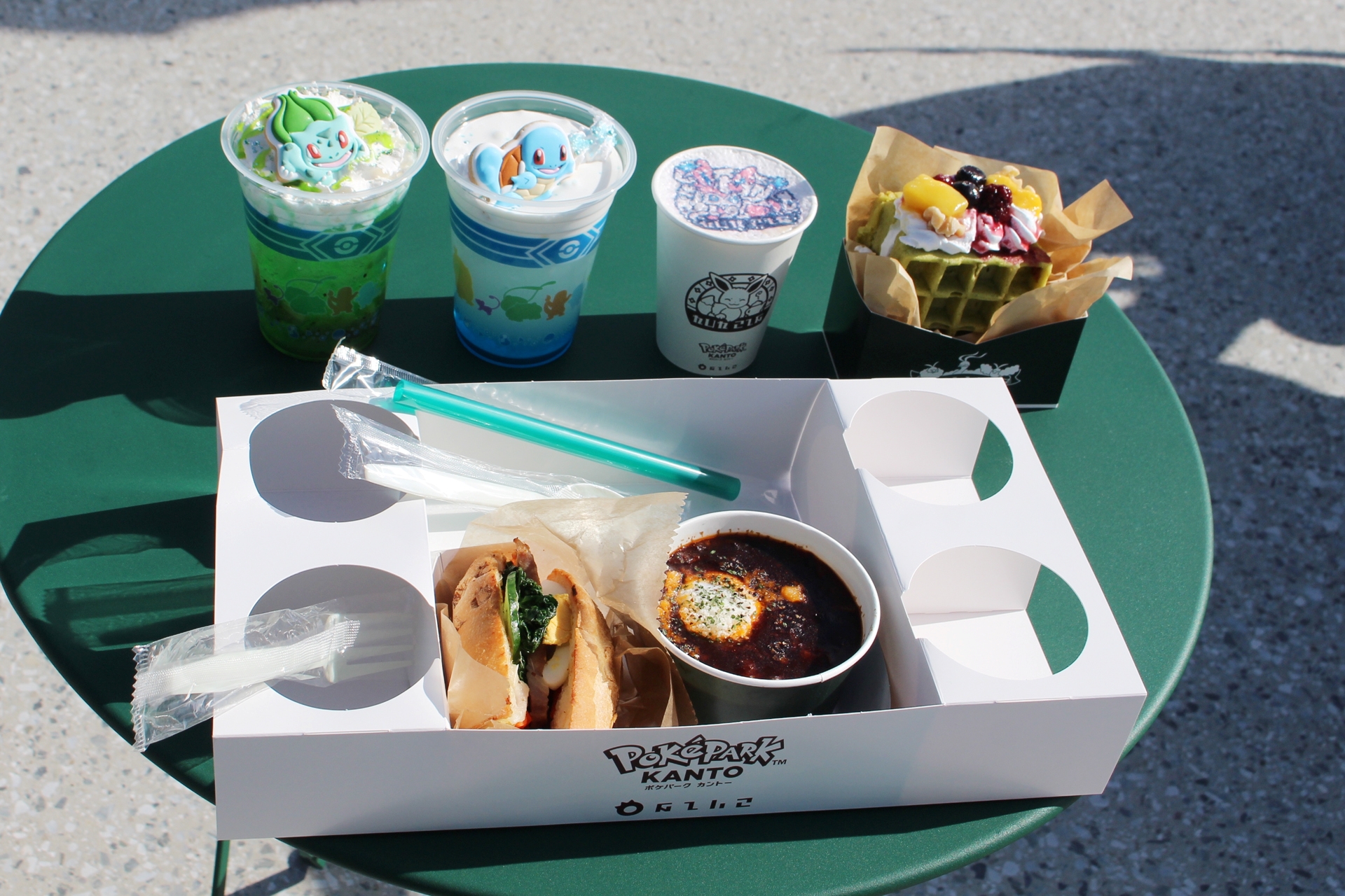 ポケモンをモチーフとしたフードメニューは見た目も楽しい