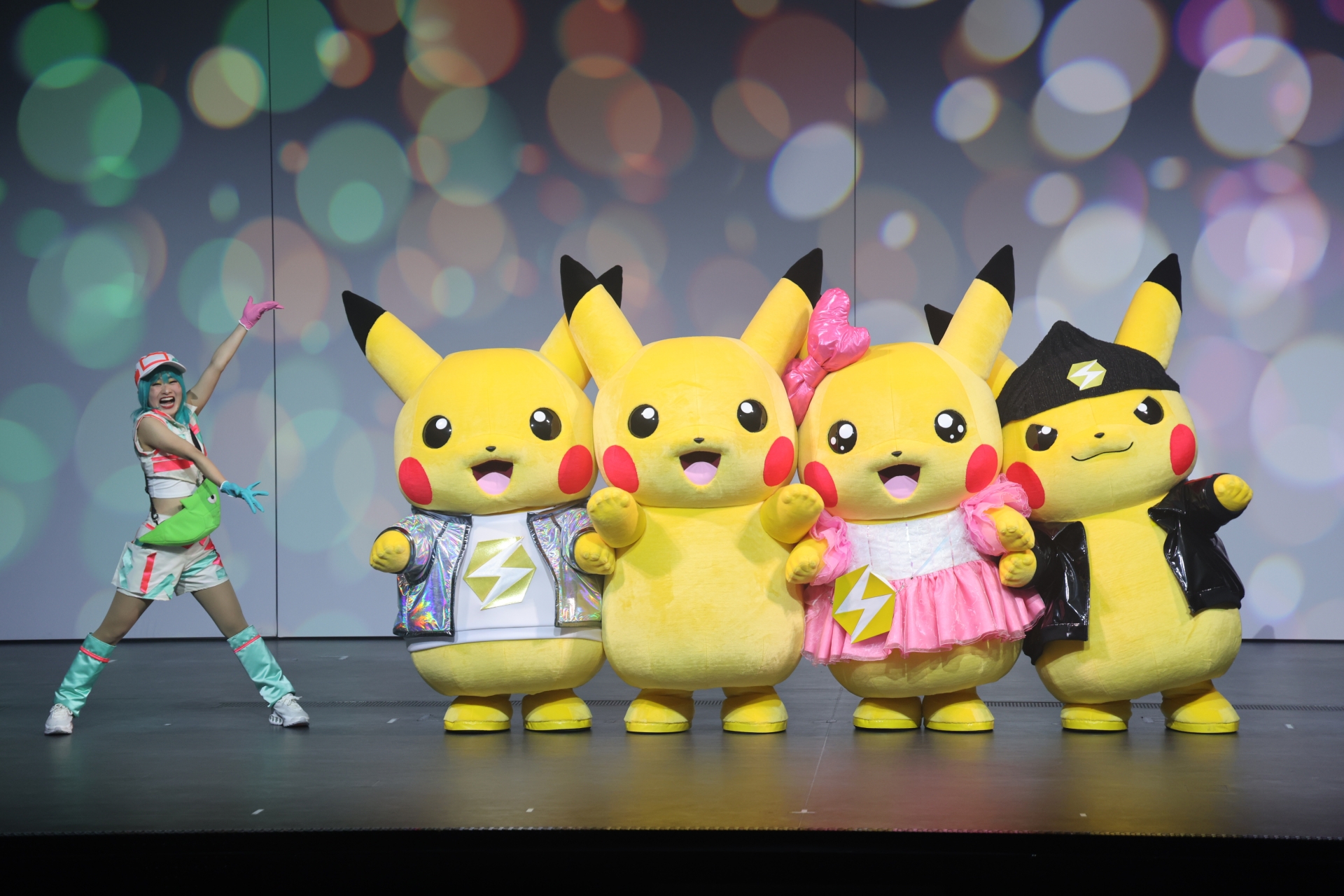 ショーは「ポケットモンスター 赤・緑」をフィーチャー。幅広い層のトレーナーが楽しめるものとなっている