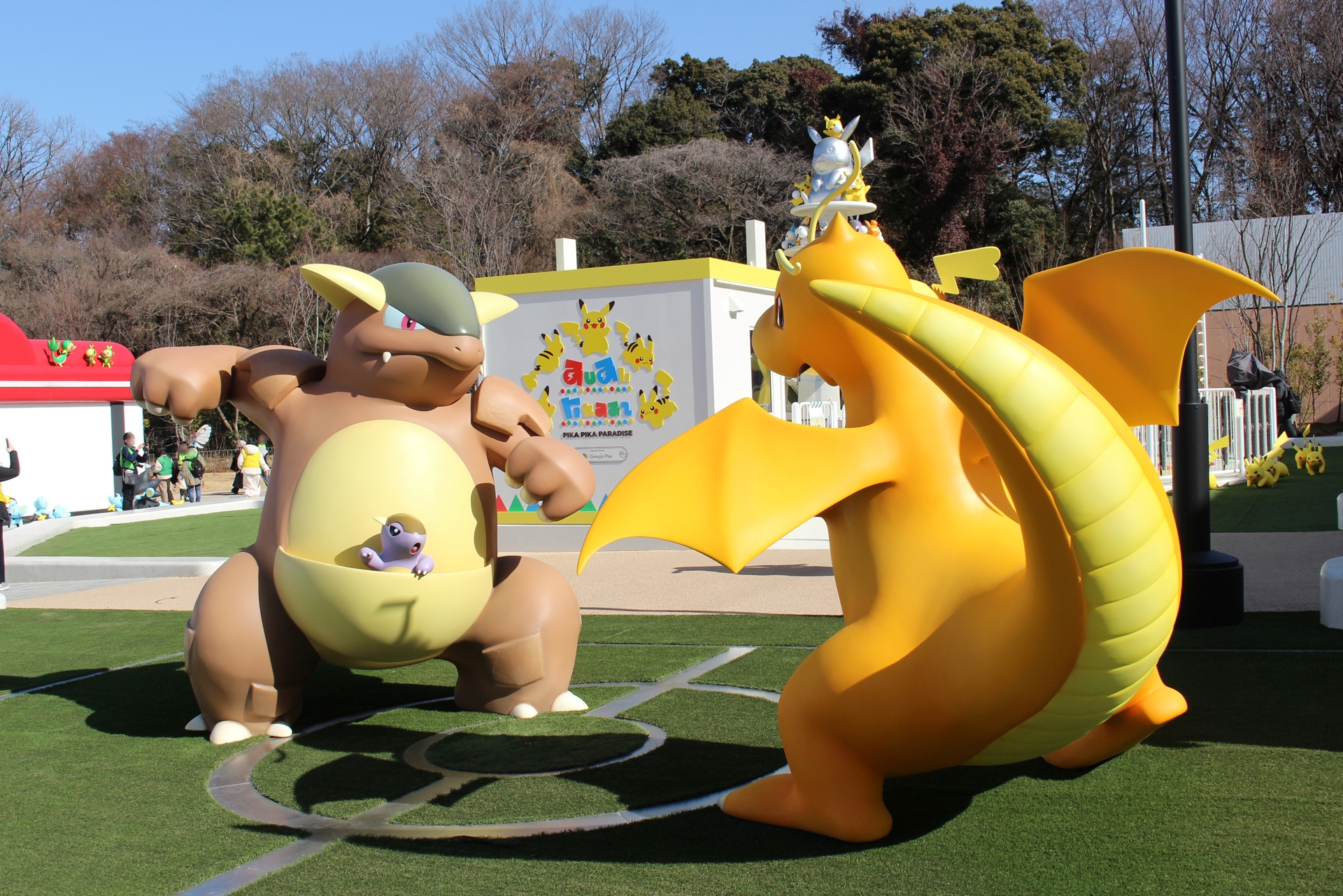 “映える”フォトスポットも多数存在する。お気に入りのポケモンやスポットを見つけよう