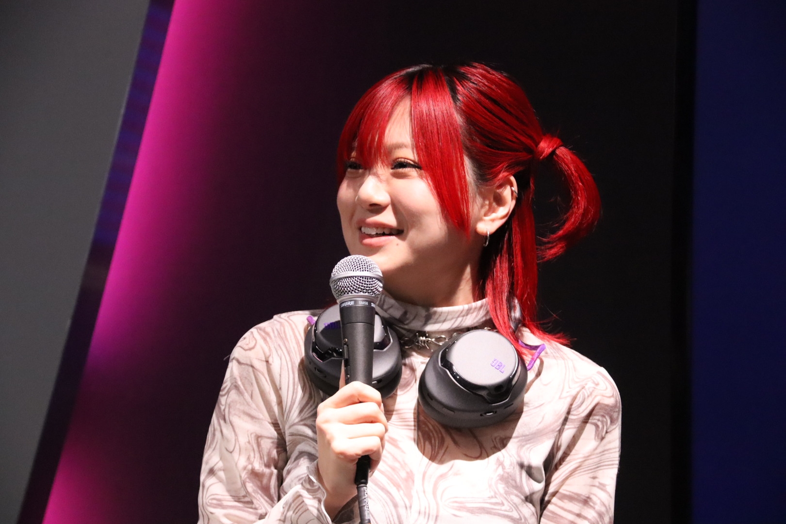 RaMuさん。集中すると毎日ゲームを12時間、1週間ぶっ続けでやるという