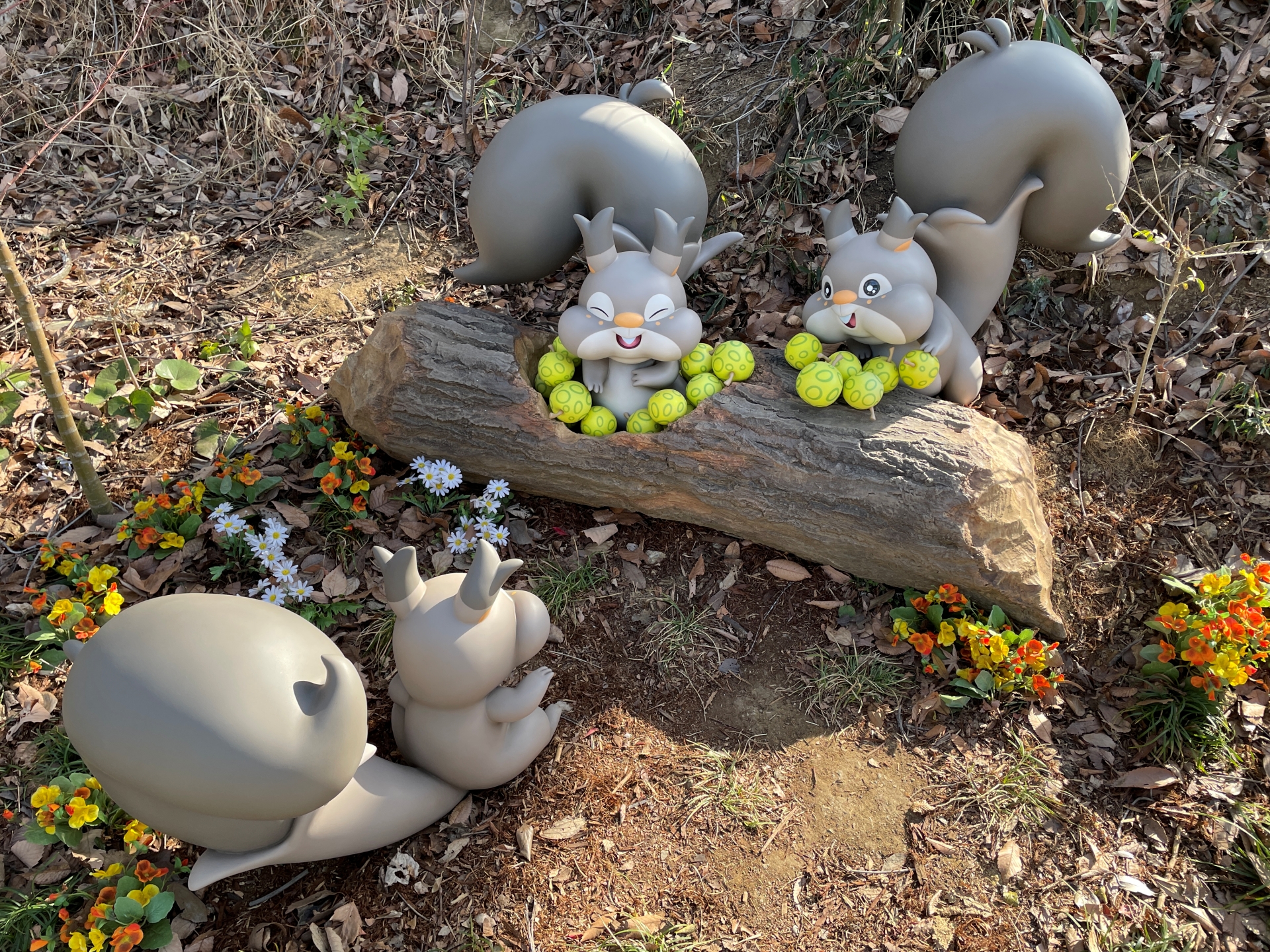 表情もポーズもポケモン1匹1匹がまったく異なる。思わずじっくり観察してしまう