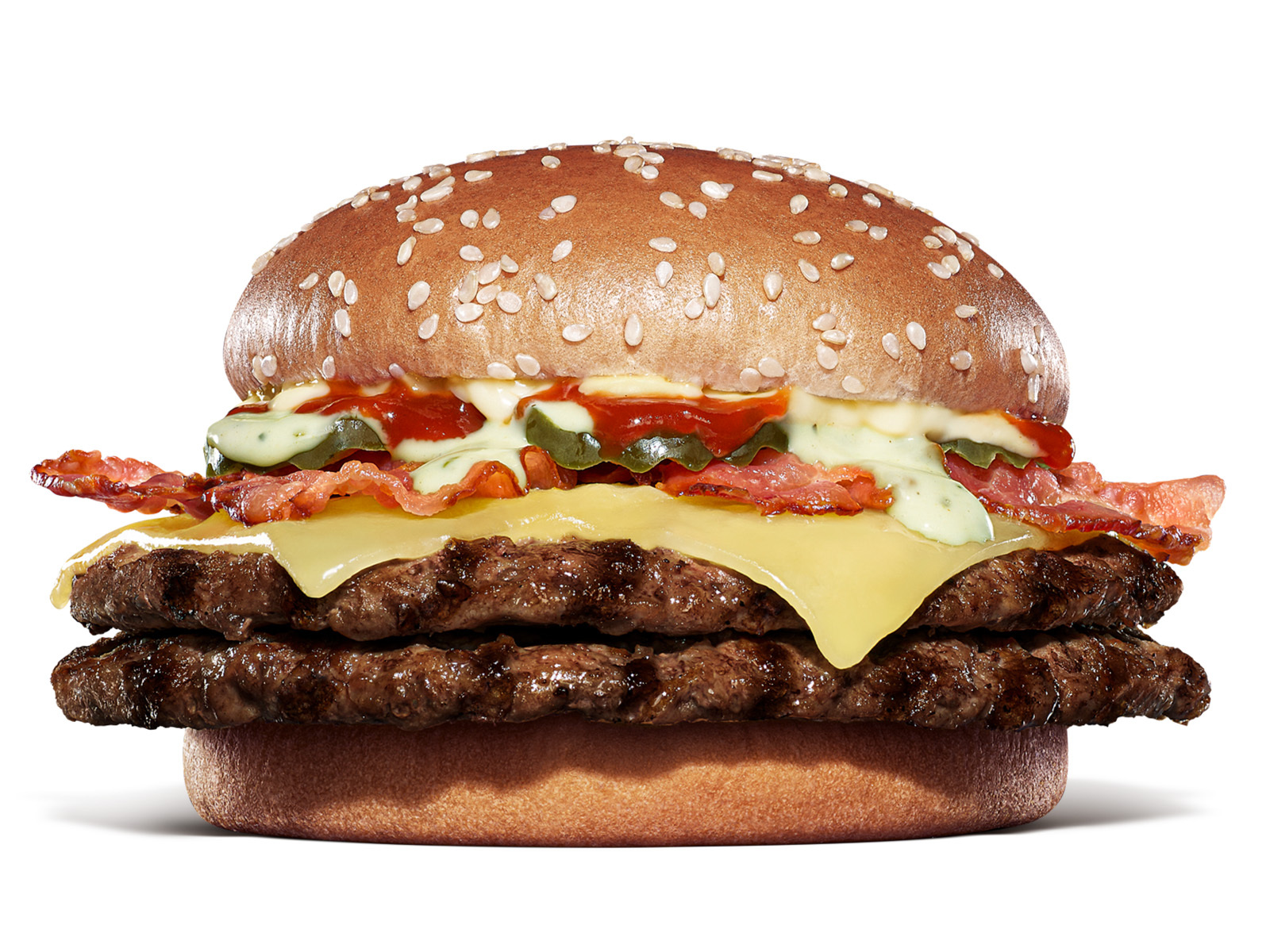 ダブルビーフ ビッグマウスホワイトバーガー（単品1,290円、セット1,590円）