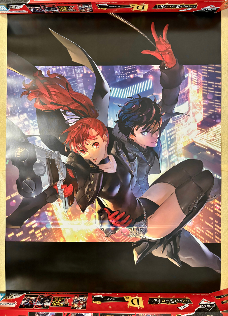 ジョーカー＆ヴァイオレット：夜のビル街を背景に、二人が舞うような「SHOW TIME」風のイラスト。赤と黒、そして紫のコントラストが美しい