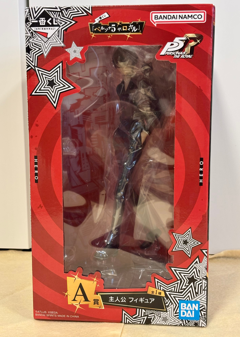 30枚のうちの28枚目くらいで奇跡の引きだった、主人公のフィギュア。大変申し訳なかったのだが、店頭で歓喜のあまり絶叫した
