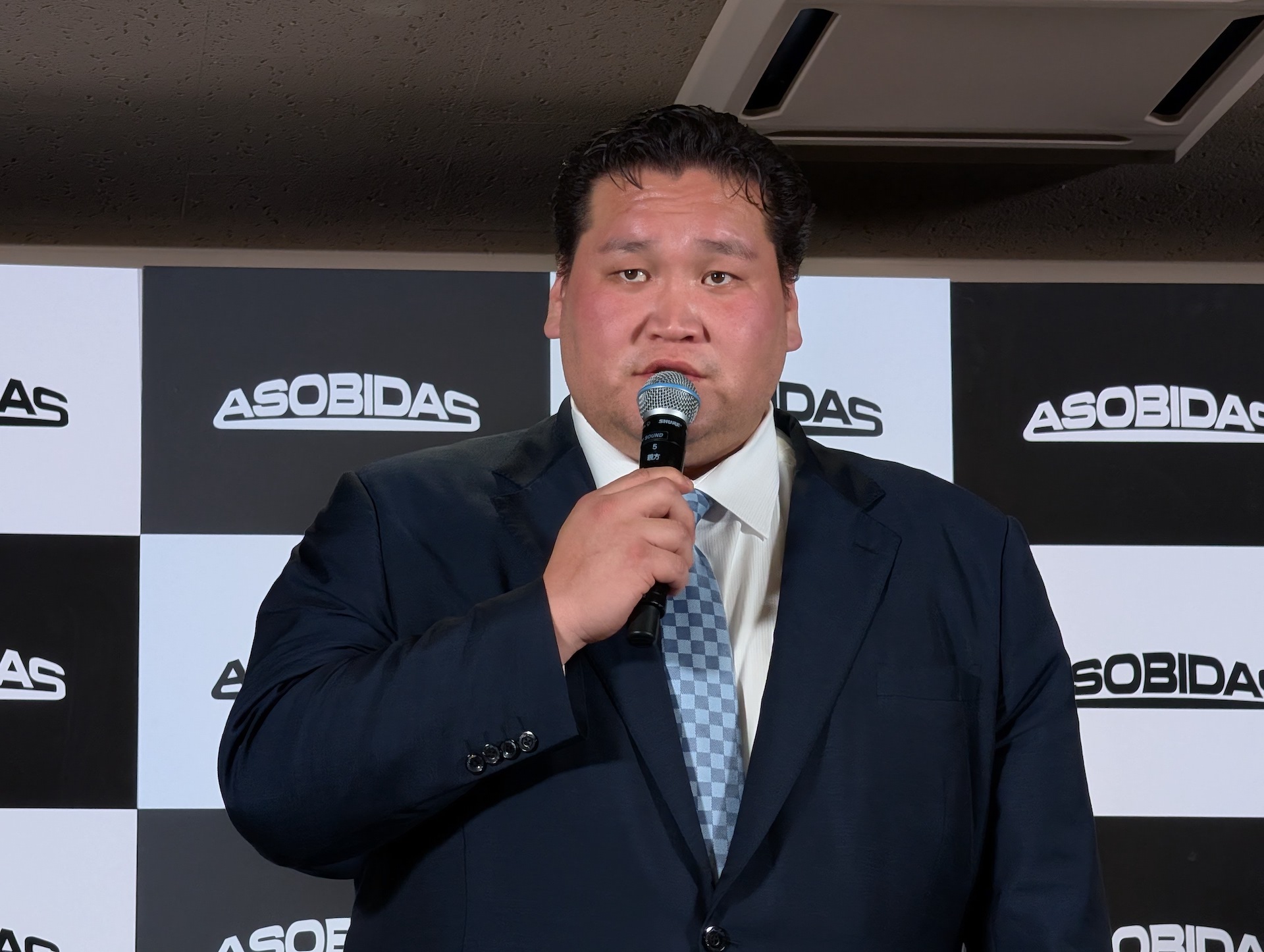 遠方のファンとの交流を支えてもらっているとアソビダスの「推し活AXプラットフォーム」を評価